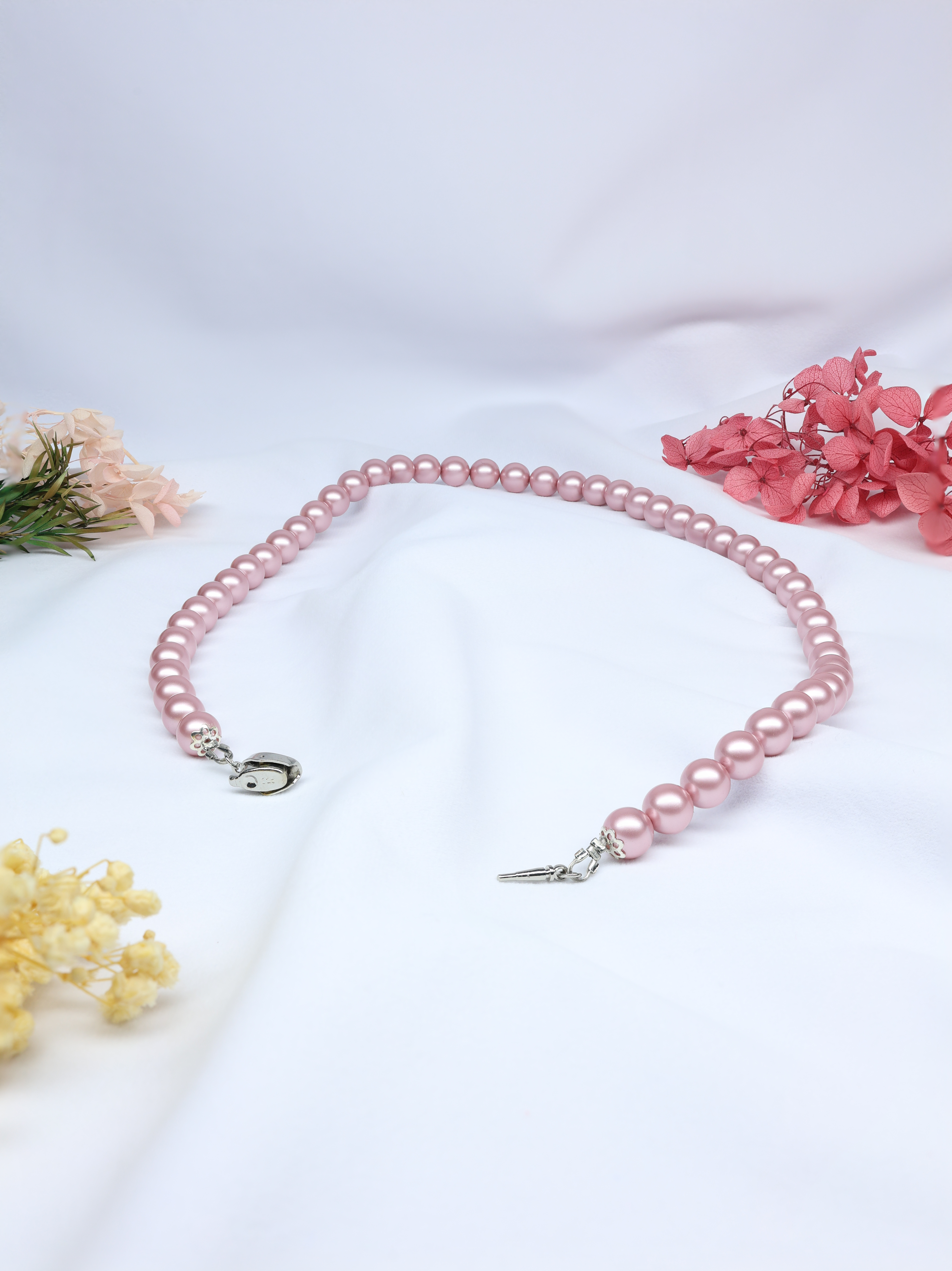 Elegant European Powder Rose Pearl Necklace