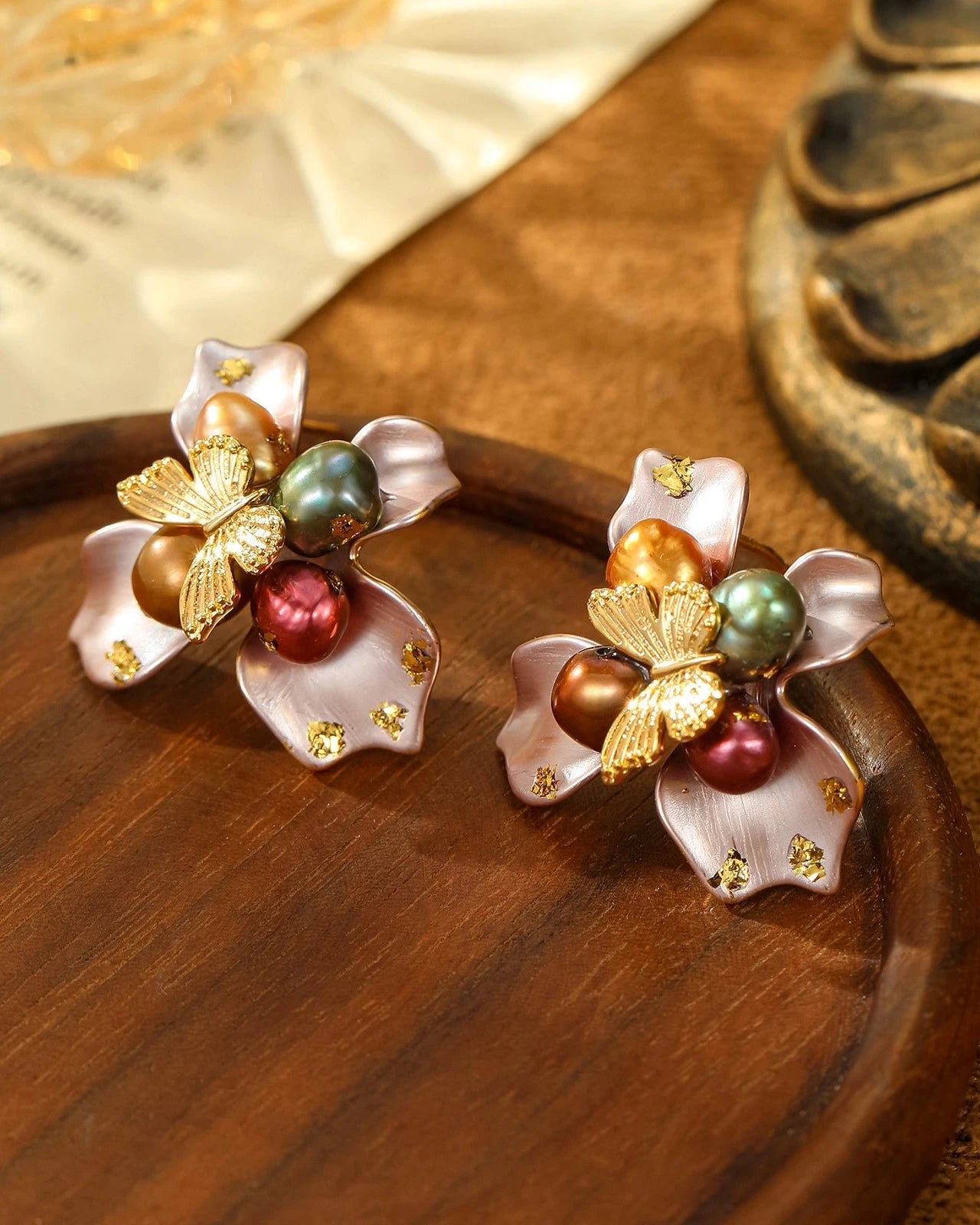 Vibrant Pearl Bloom Ear Studs