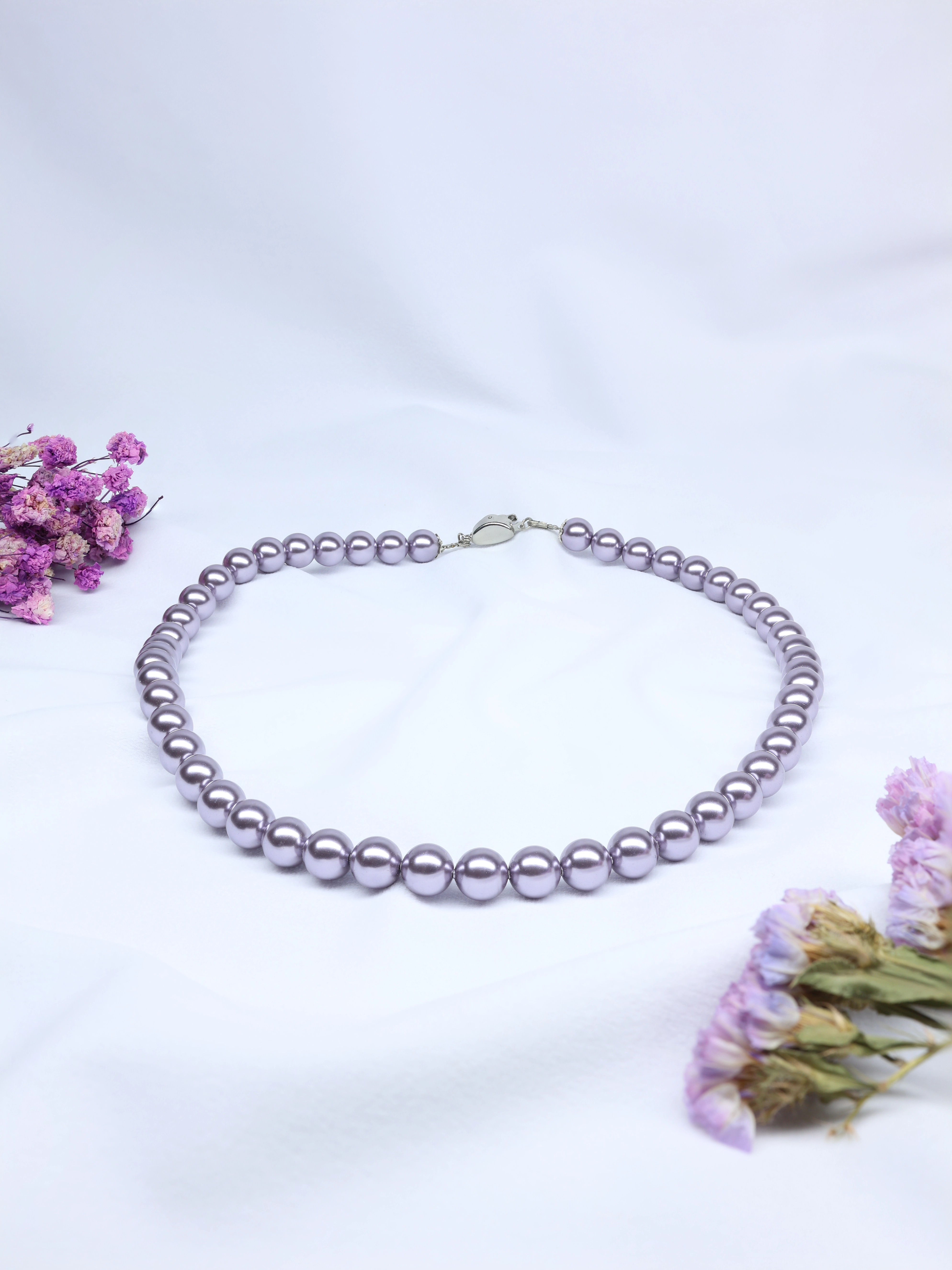Elegant European Muave Pearl Necklace