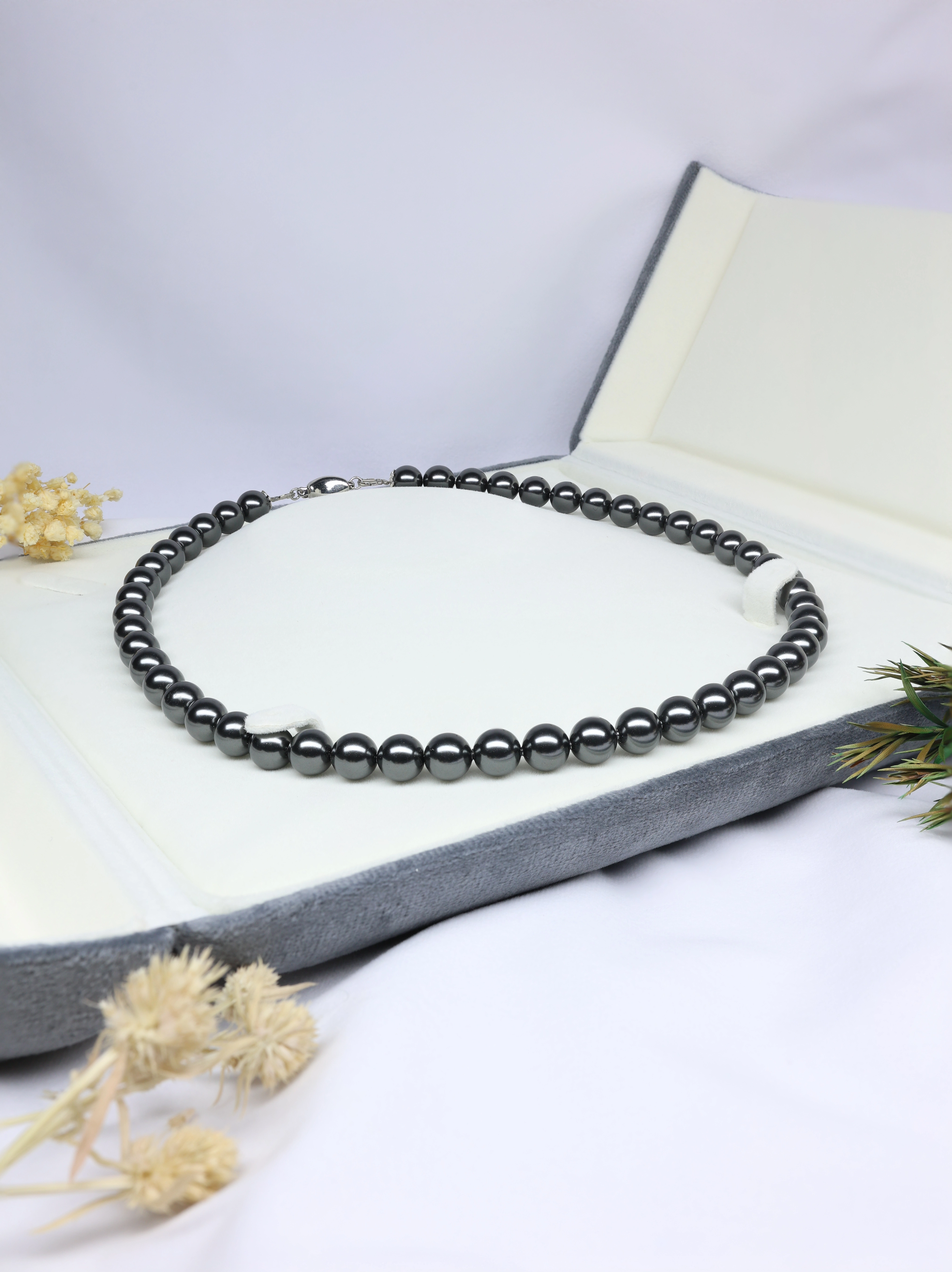 Elegant European Dark Grey Pearl Necklace