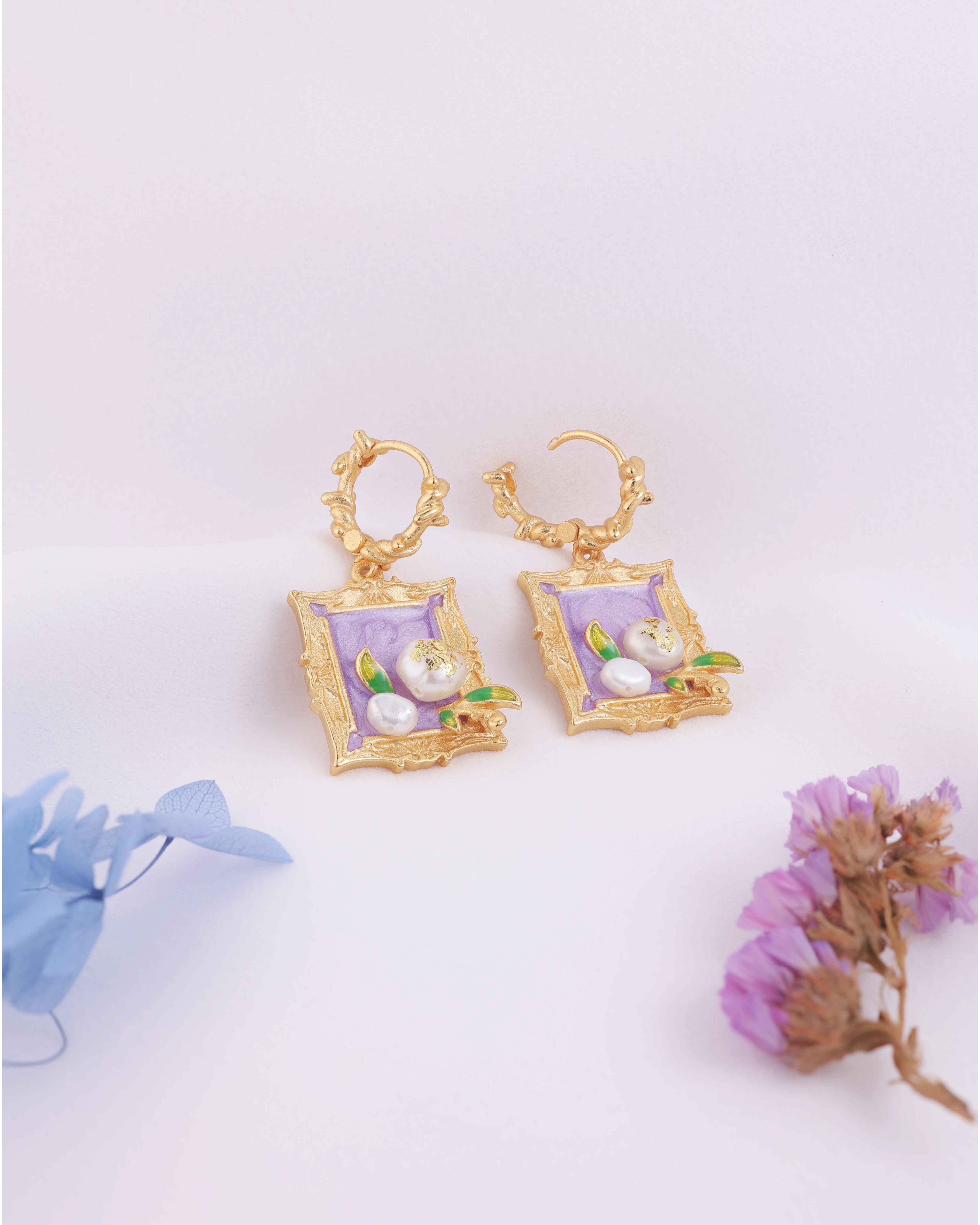 Renaissance Purple Pearl Dangle