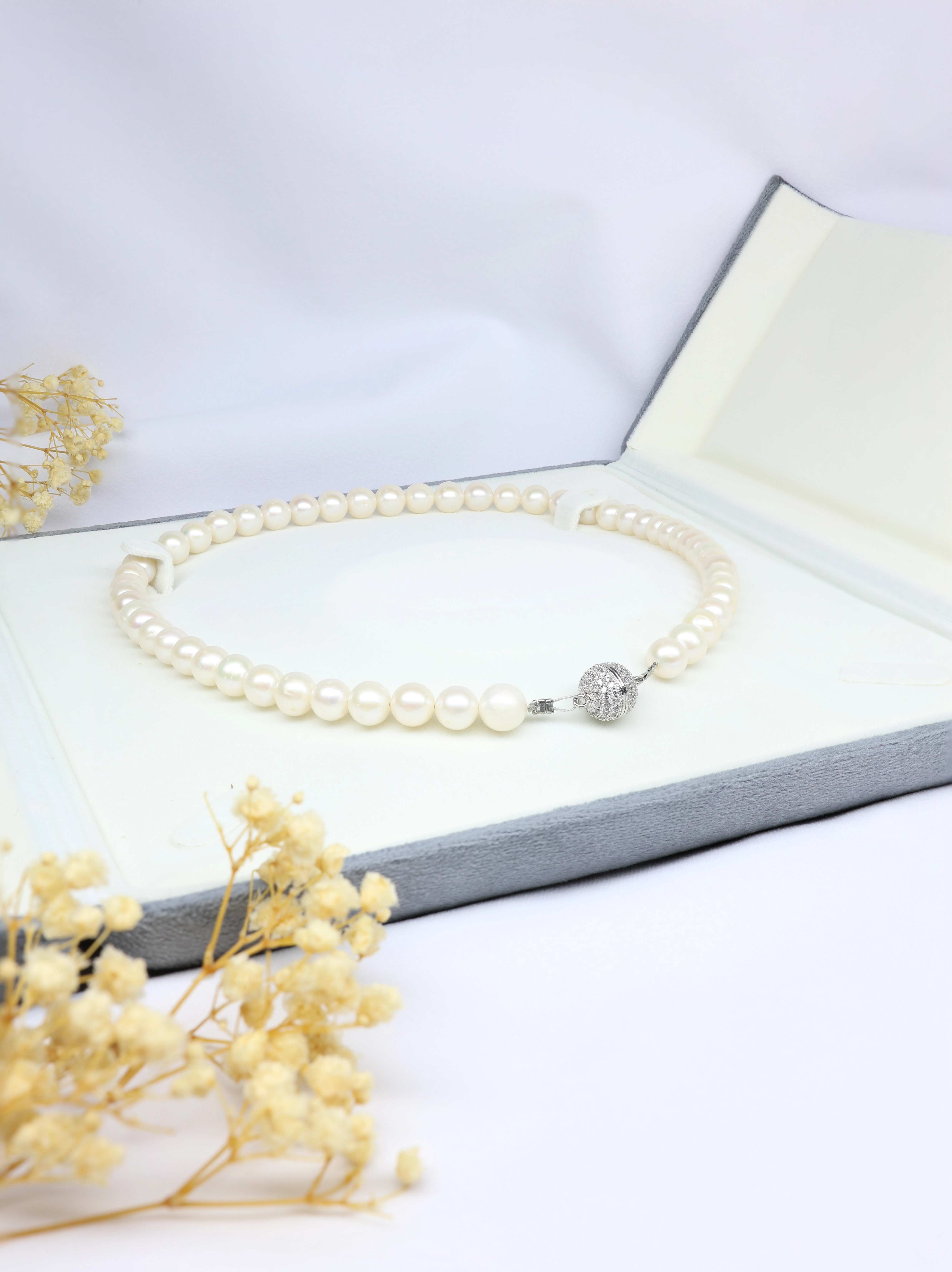 Round Pearl Necklace
