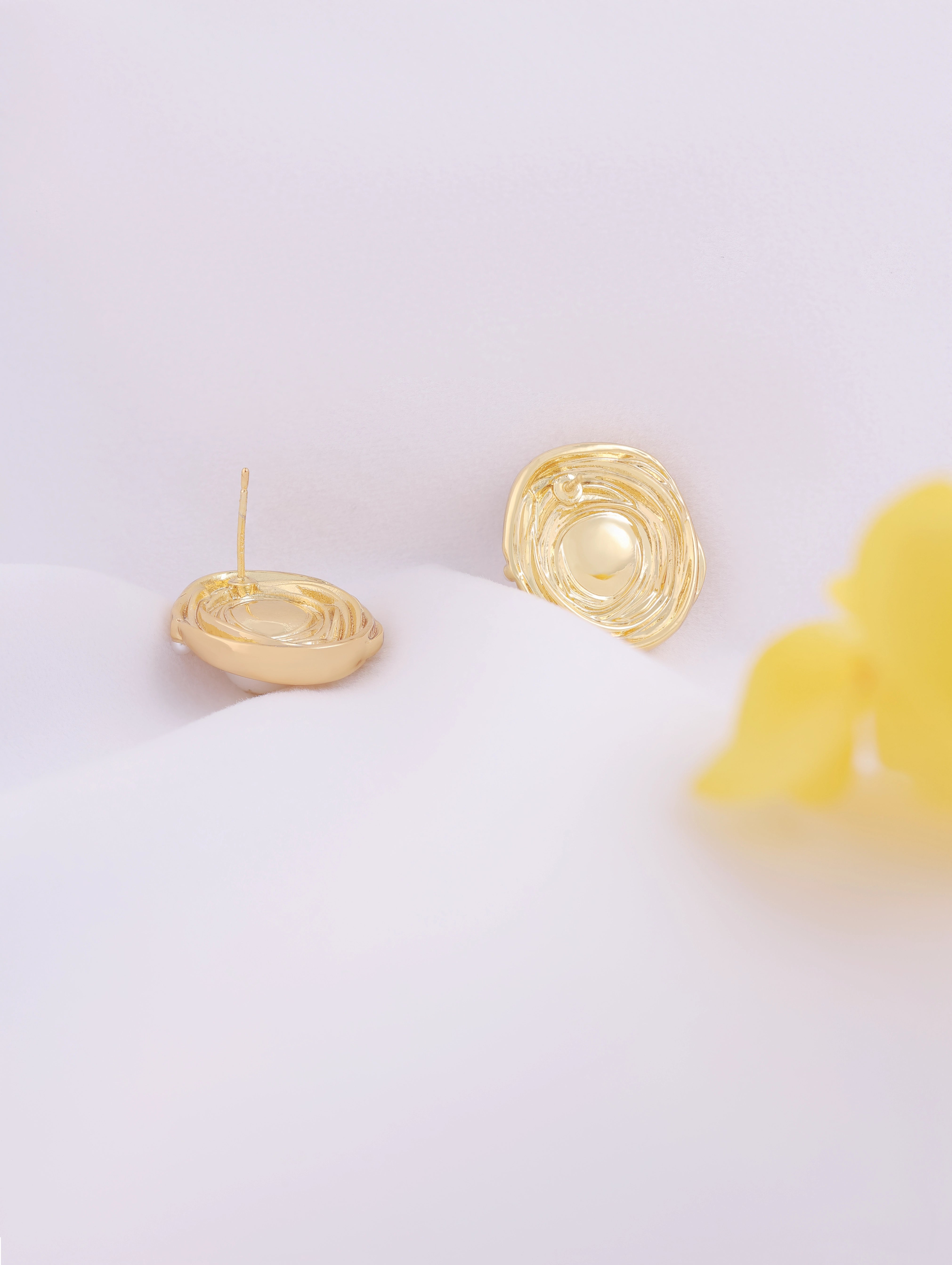 Golden Nest