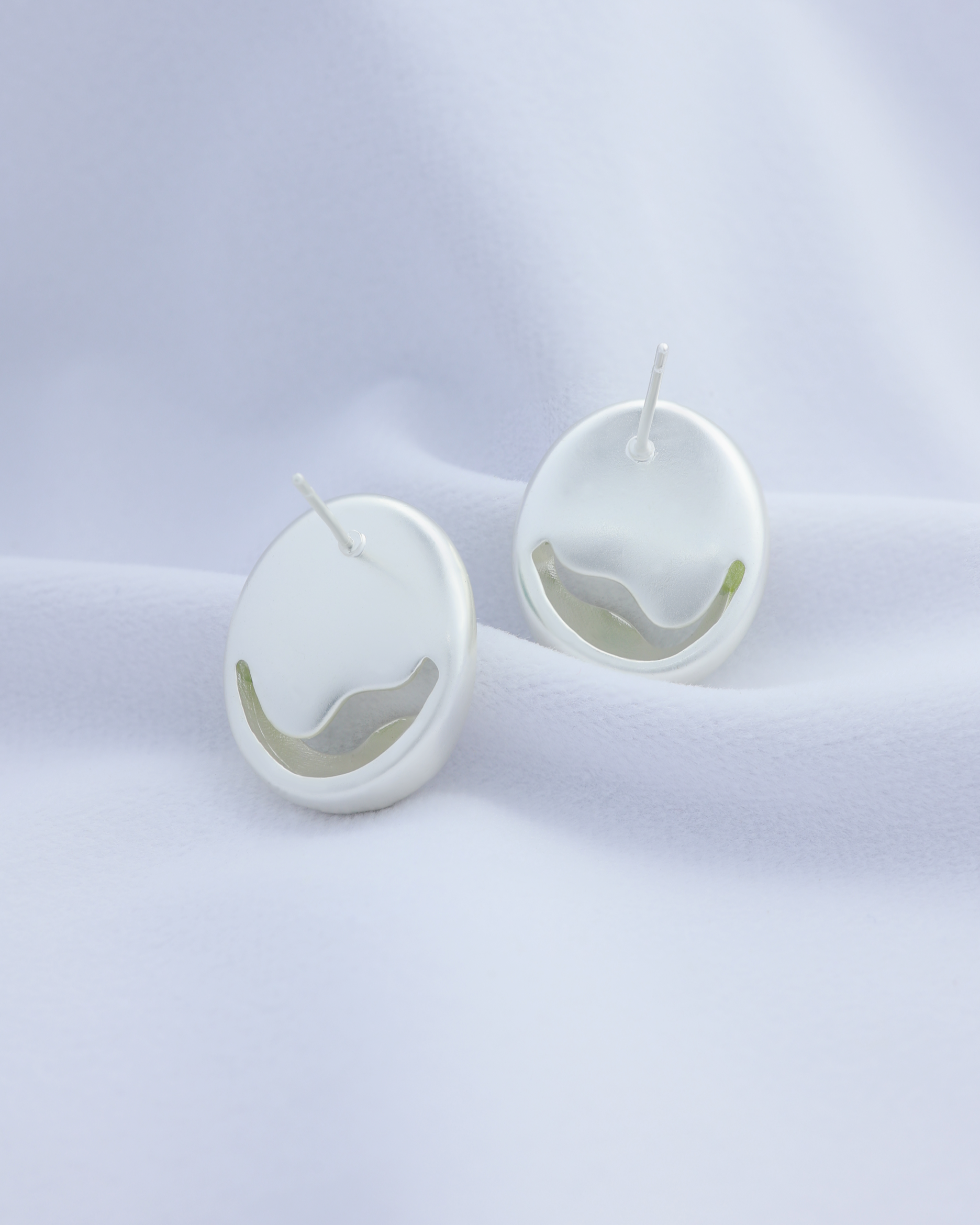Broken Beach (Silver)