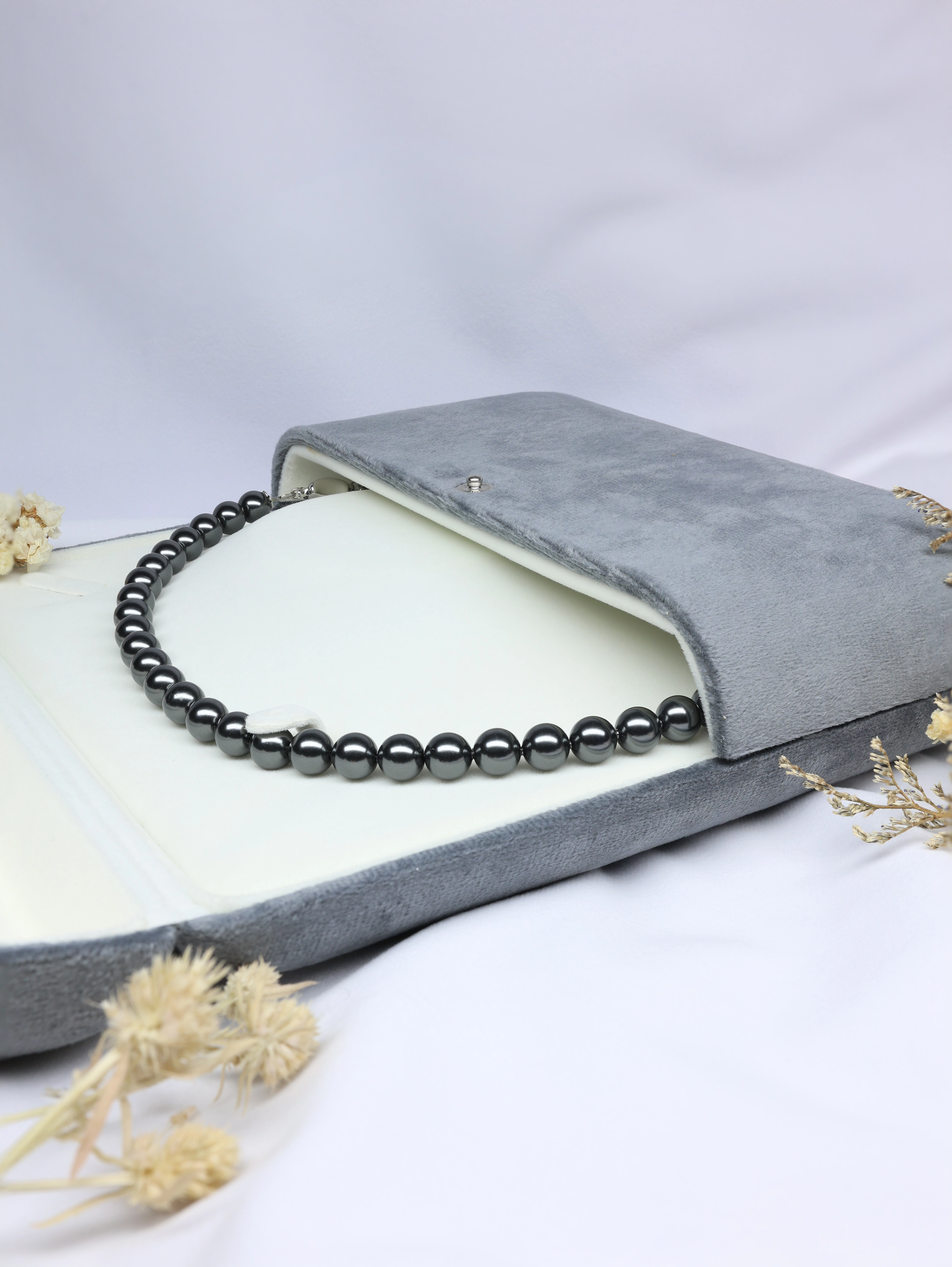 Elegant European Dark Grey Pearl Necklace