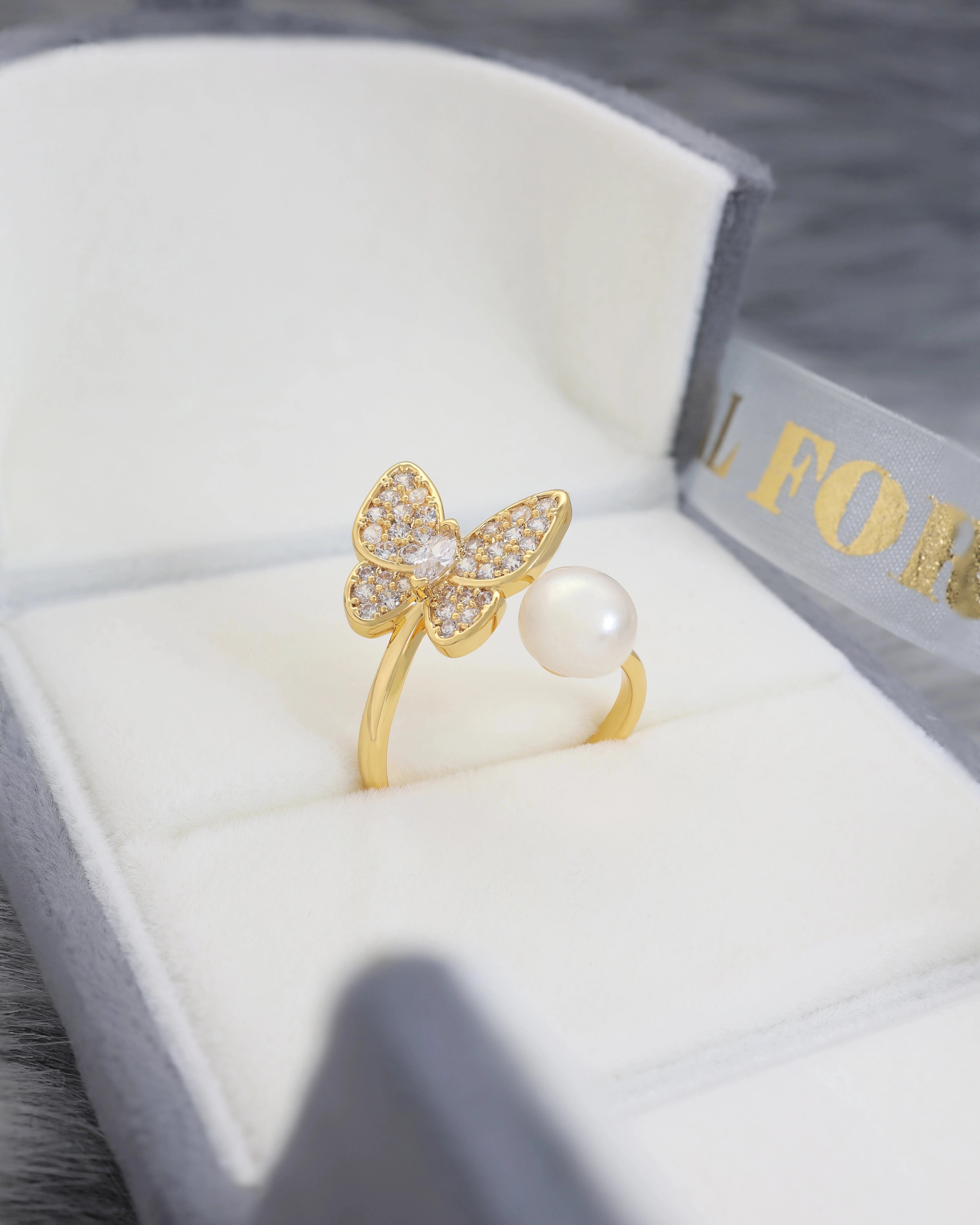 AD Butterfly + Pearl
