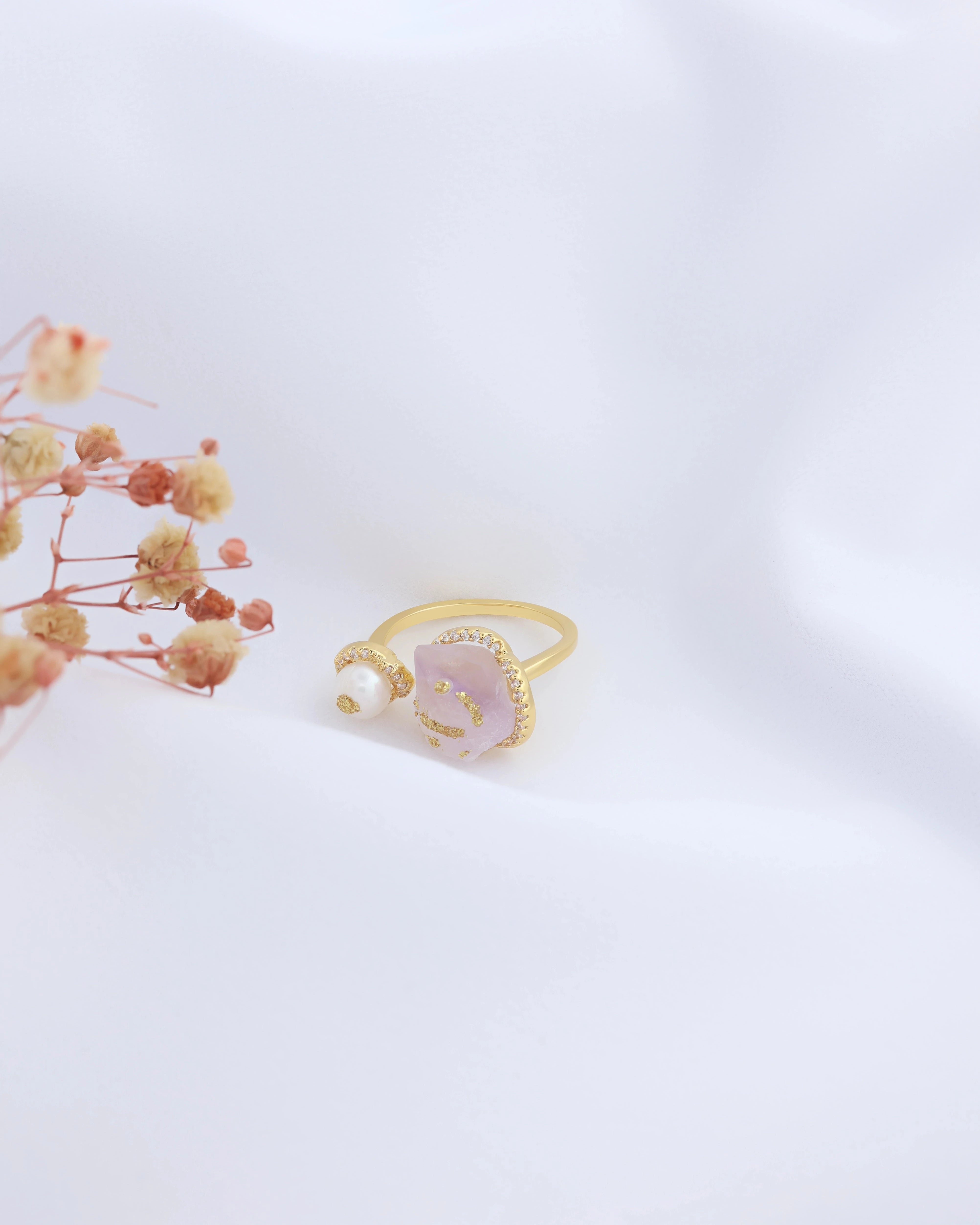 Amethyst Affair (Lavender Quartz) - Pearl Ring