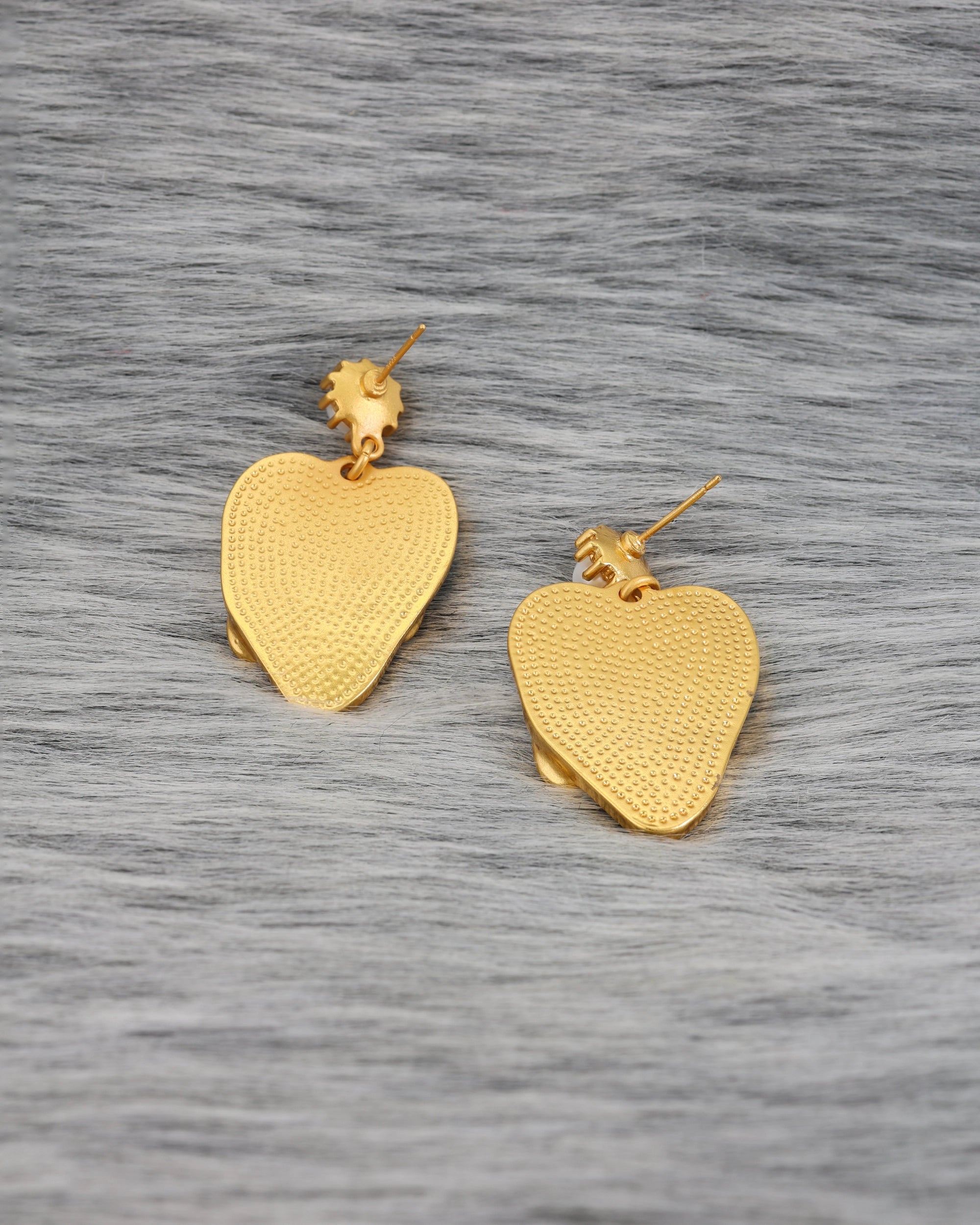 Big Heart Pearl Dangle