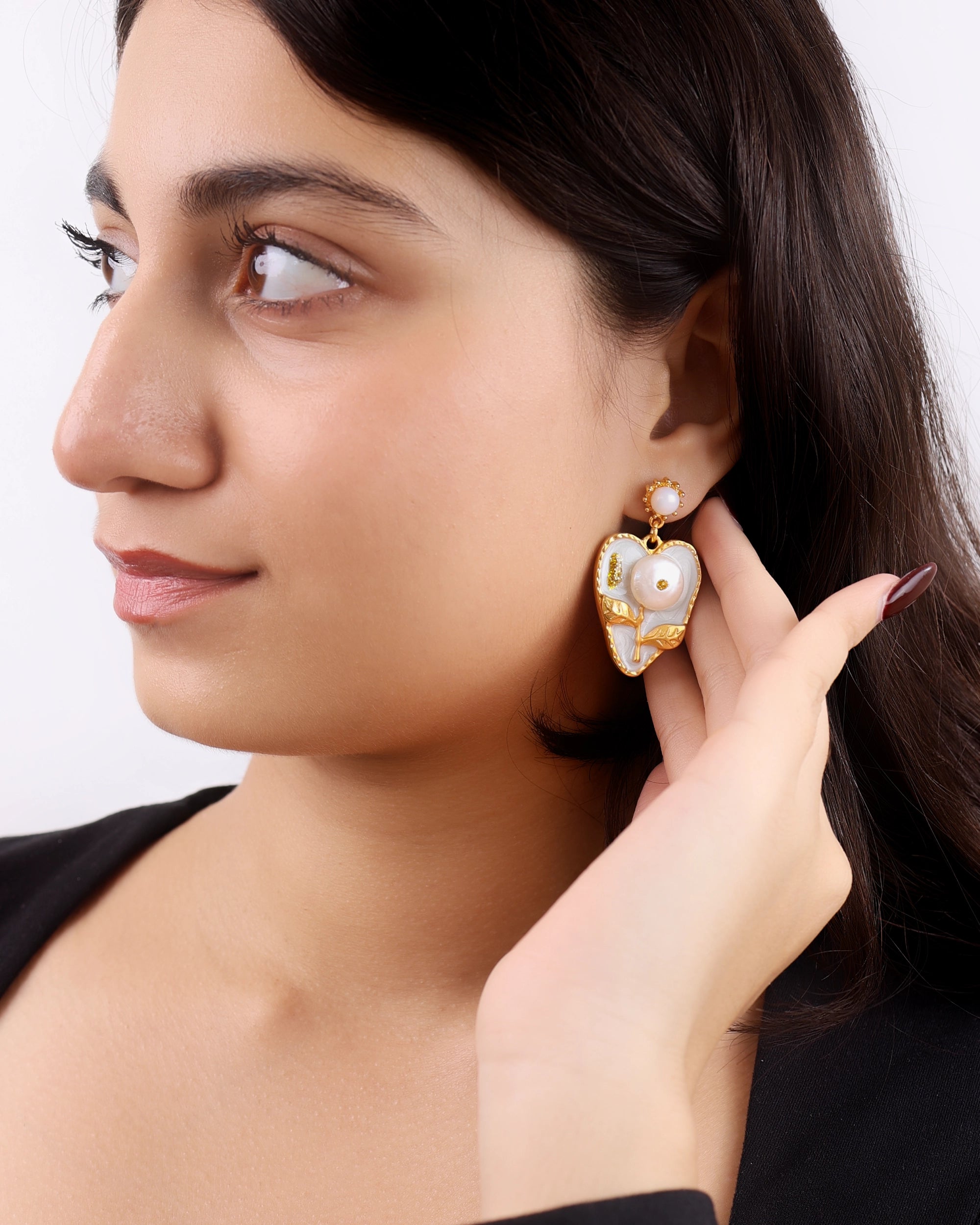 Big Heart Pearl Dangle