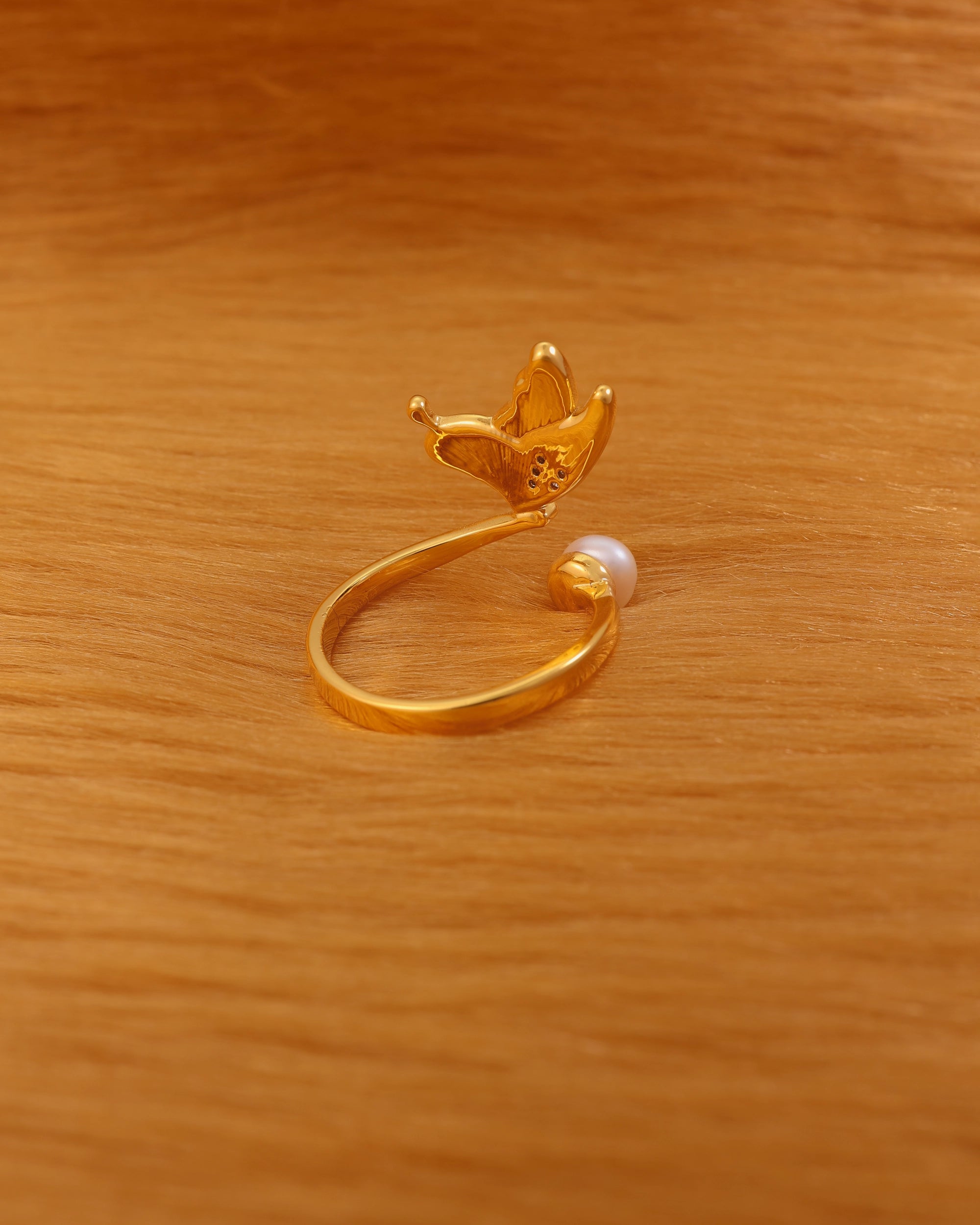 Butterfly at Pearl Adjustable Ring