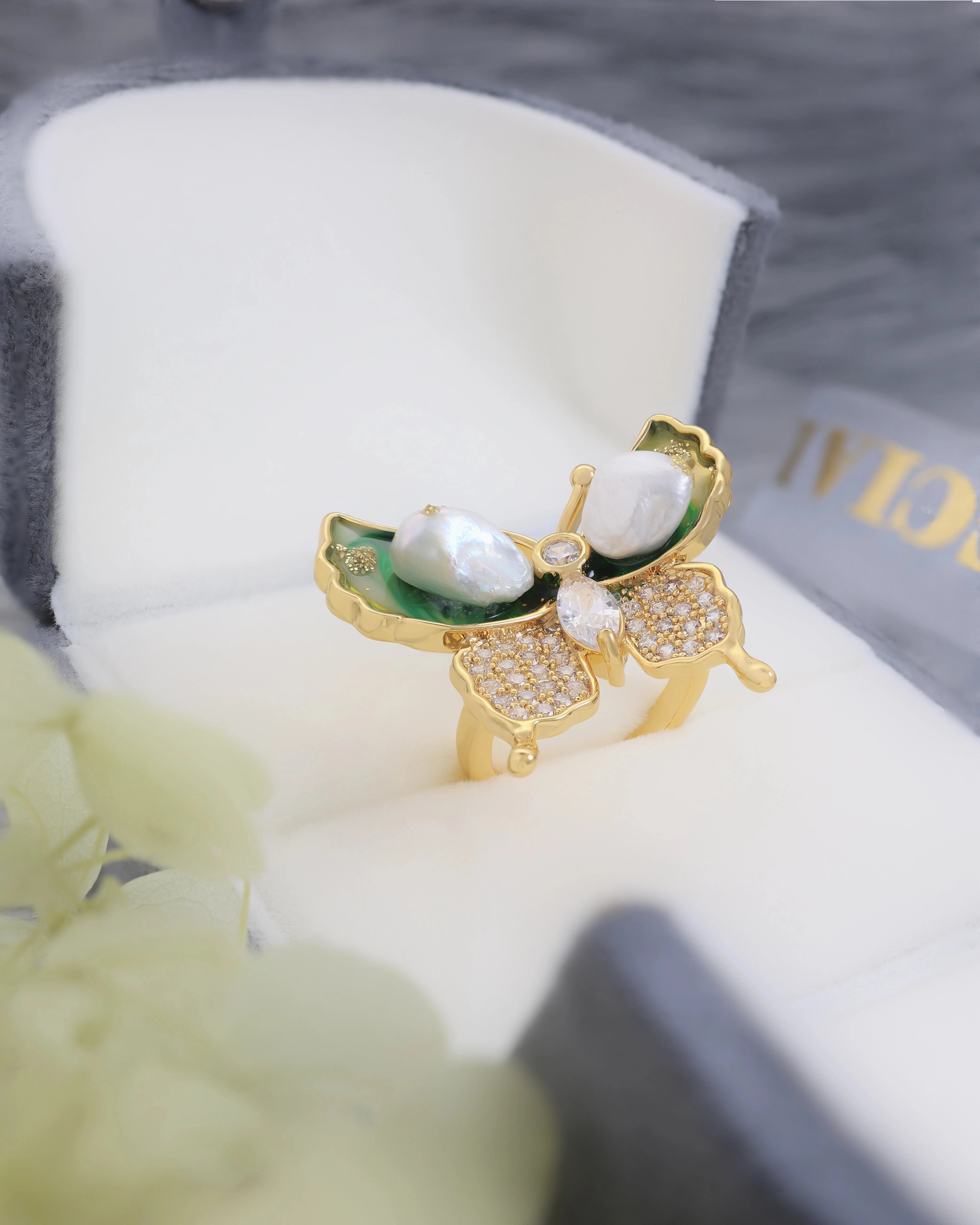 Cocktail Butterfly Pearl Ring