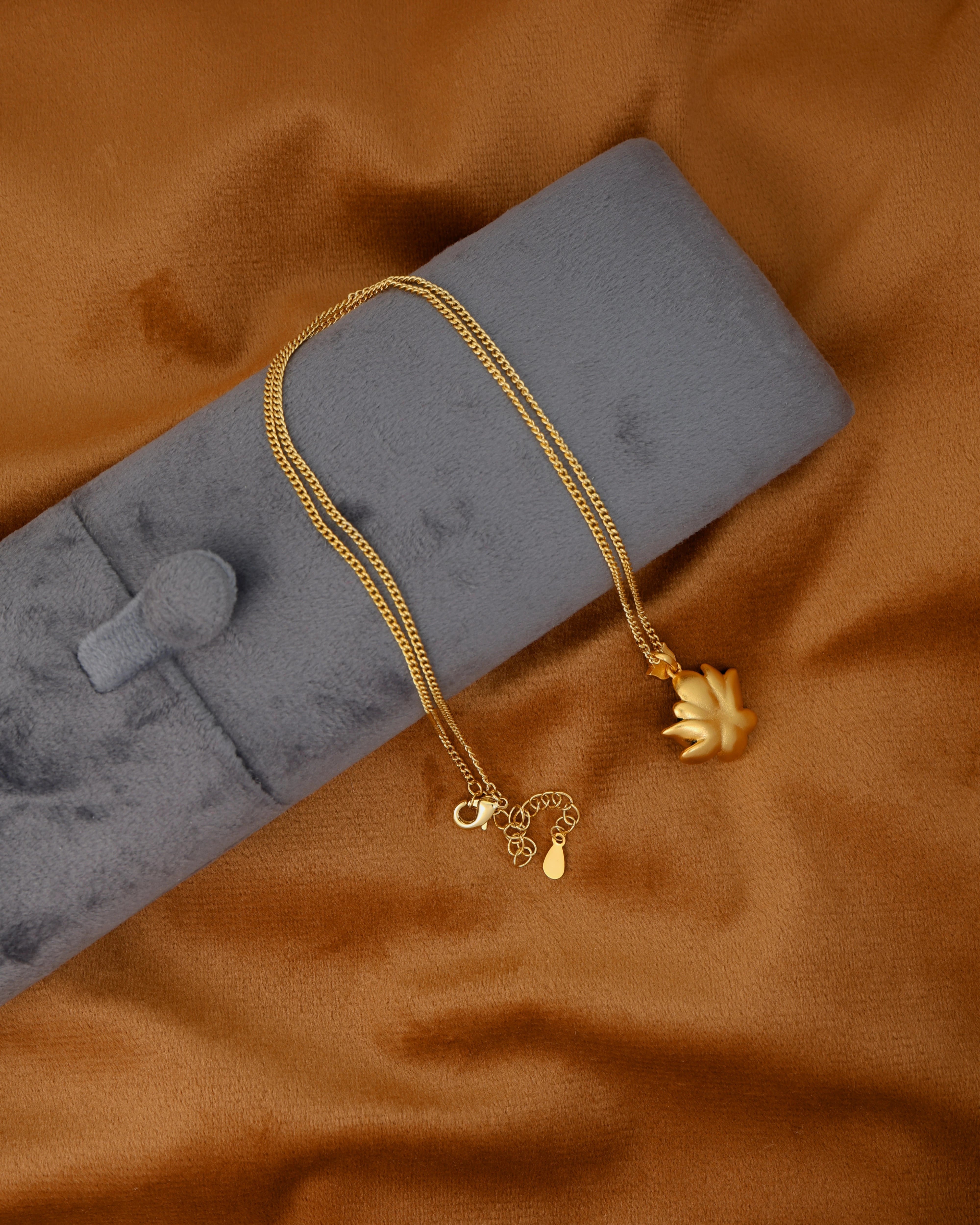 Lotus Pendant with chain