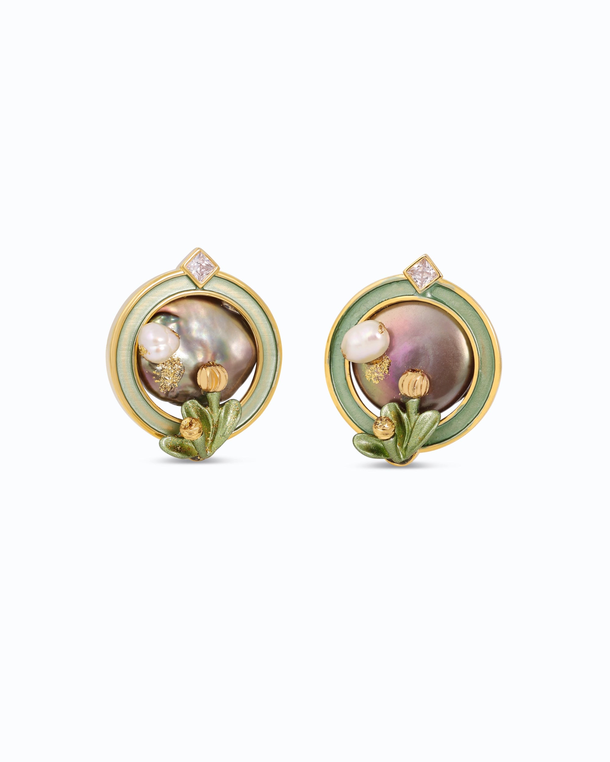 French Monet Large Pearl Ear Studs (Blueish)