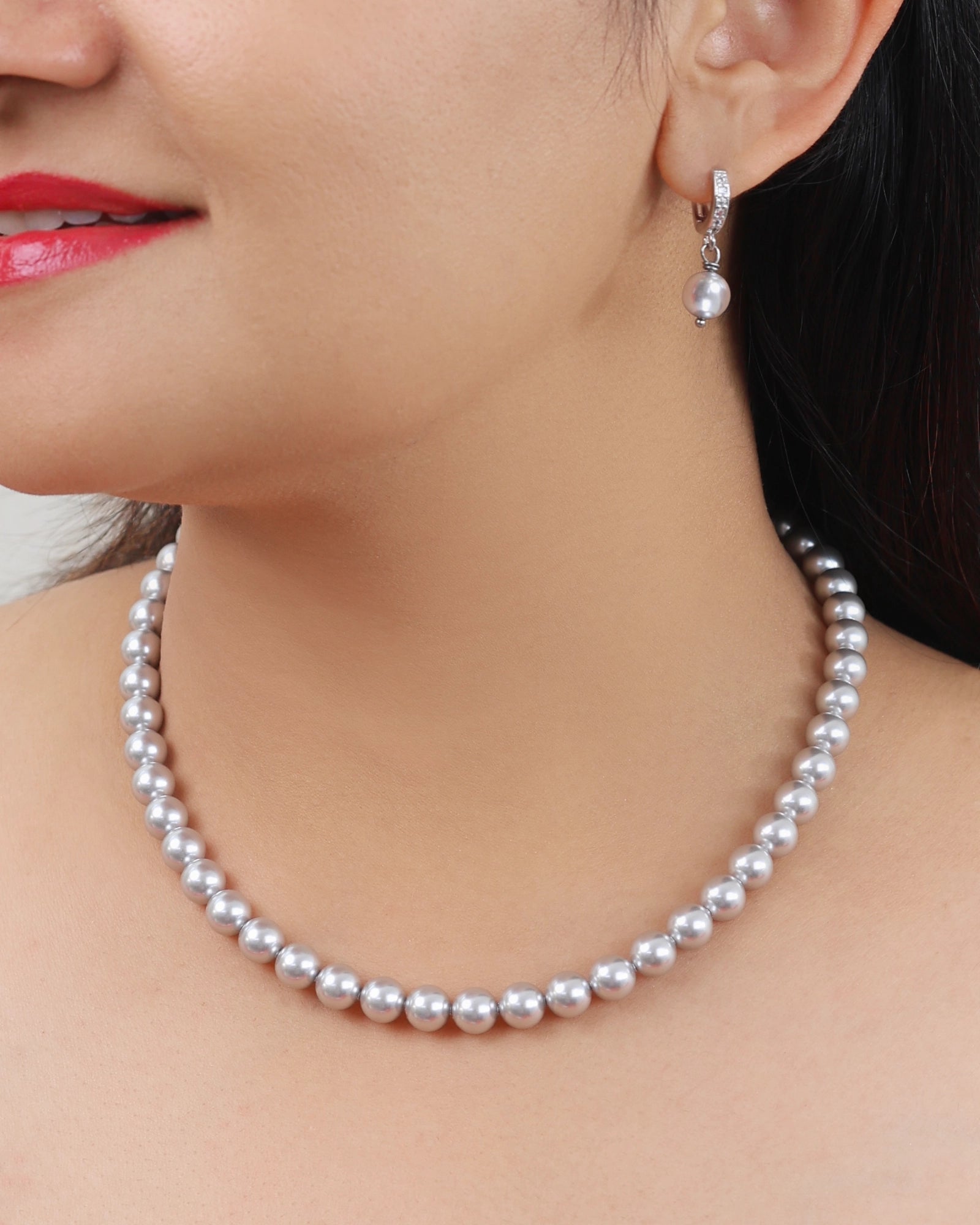Elegant European Light Grey Pearl Necklace