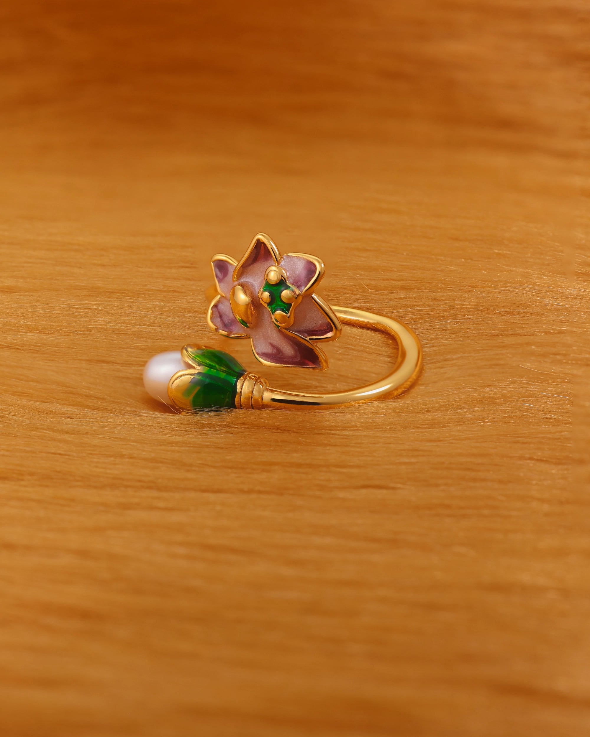 Purple Lotus Pearl in Leaf Adjustable Ring