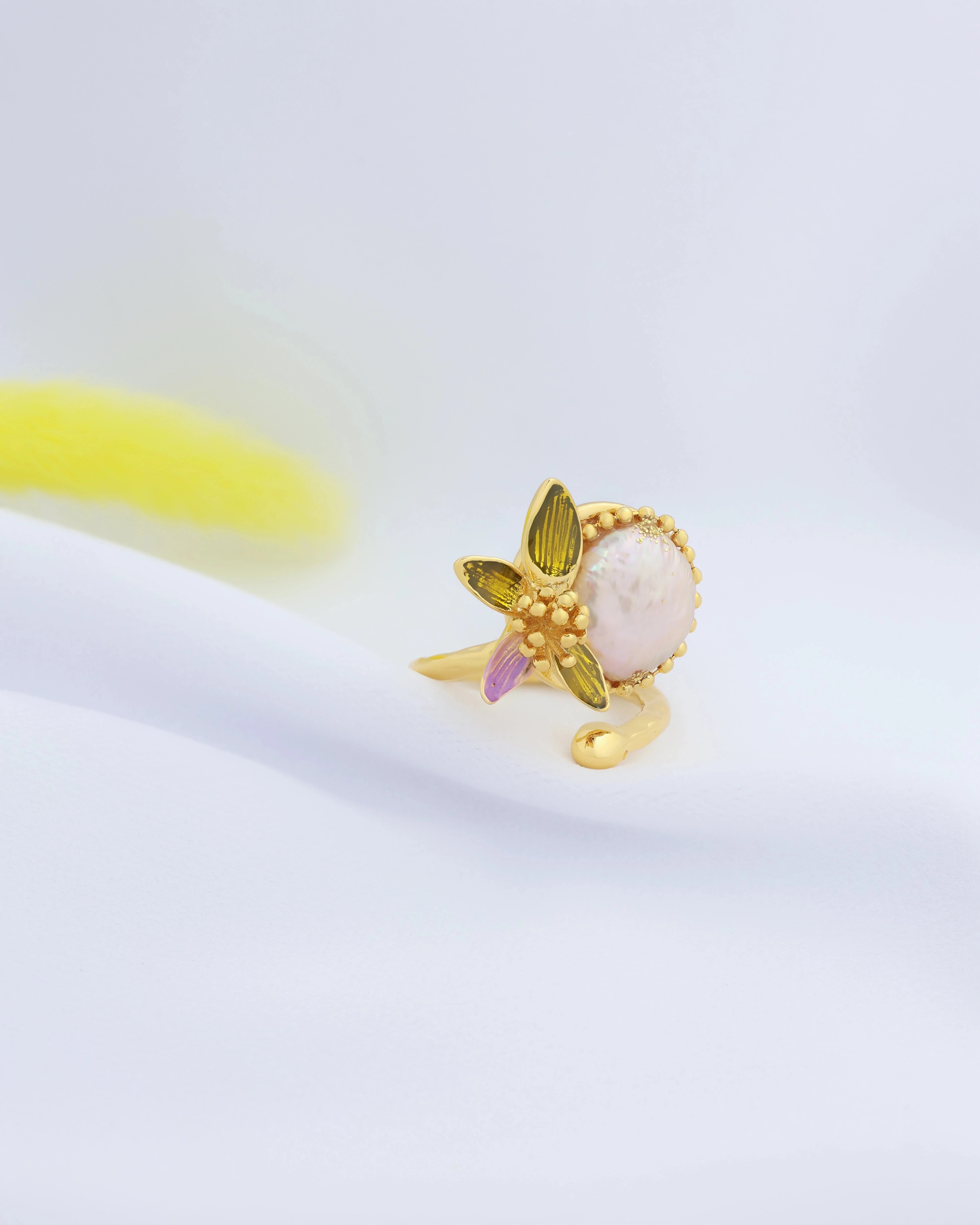 Floral MoP - Adjustable Mother of Pearl Ring