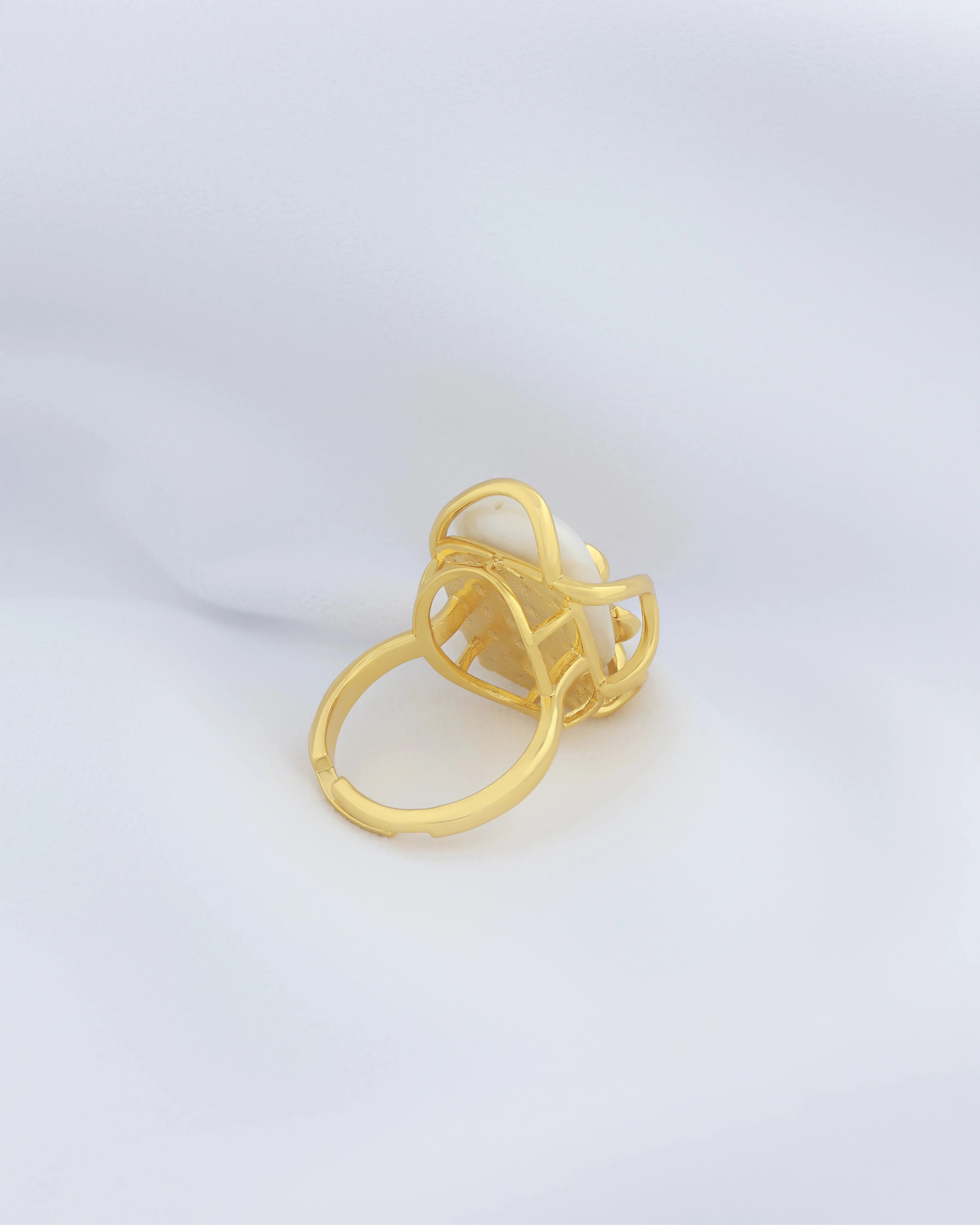 MoP in Cage - Mother of Pearl 18K Gold Platted Ring