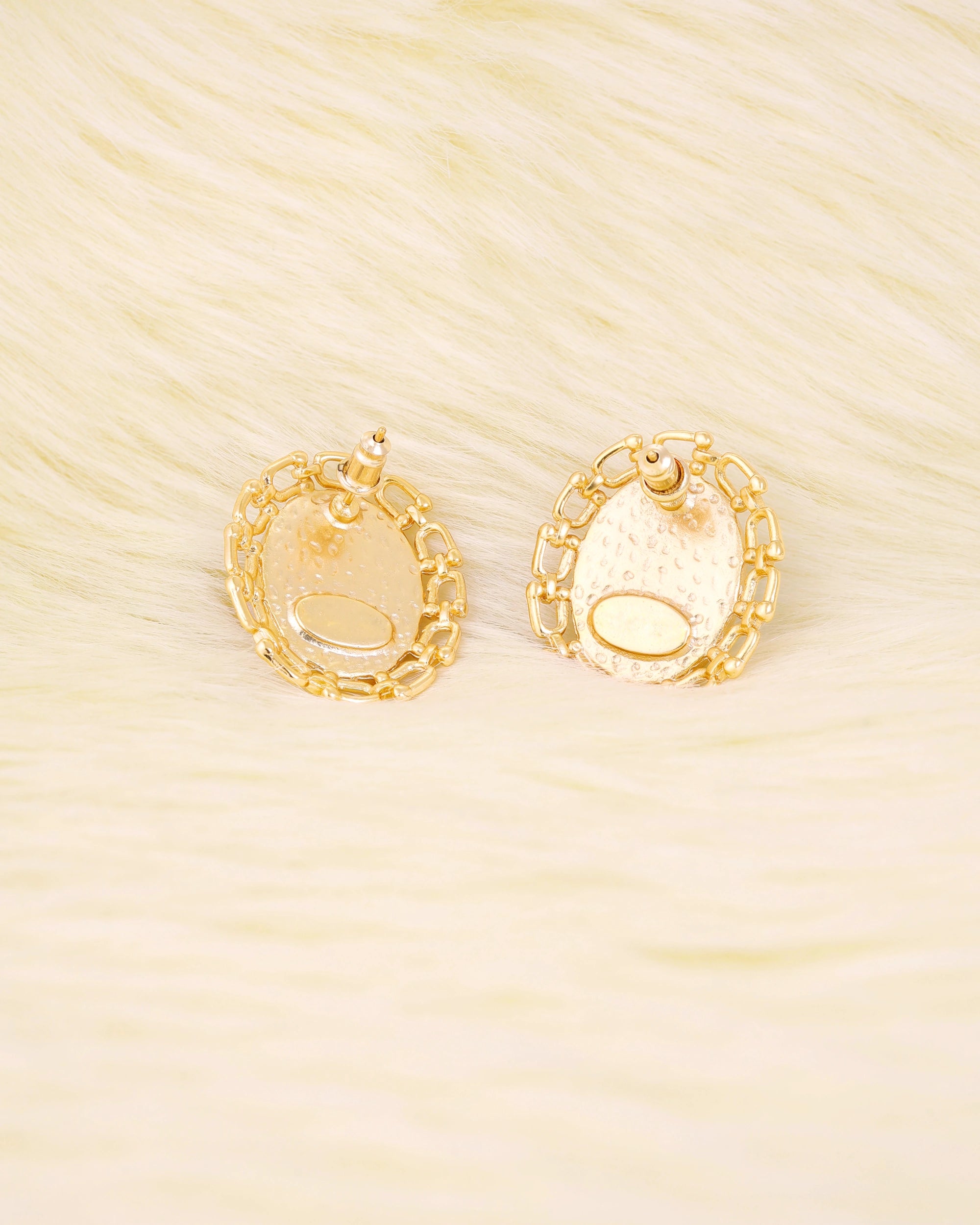 Oceanic Hues Pearl Ear Studs