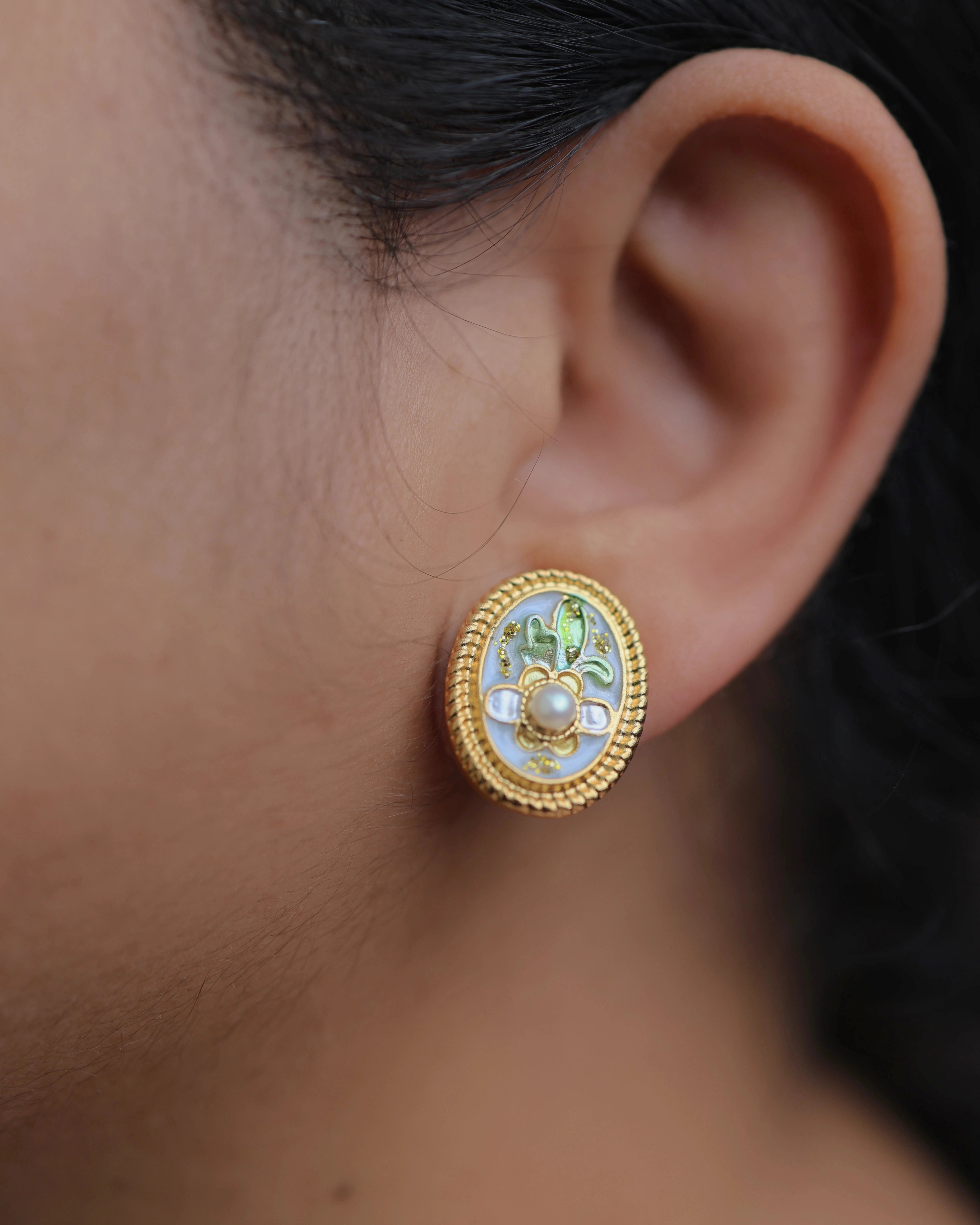 Dainty Pastel Motif Pearl Ear Studs