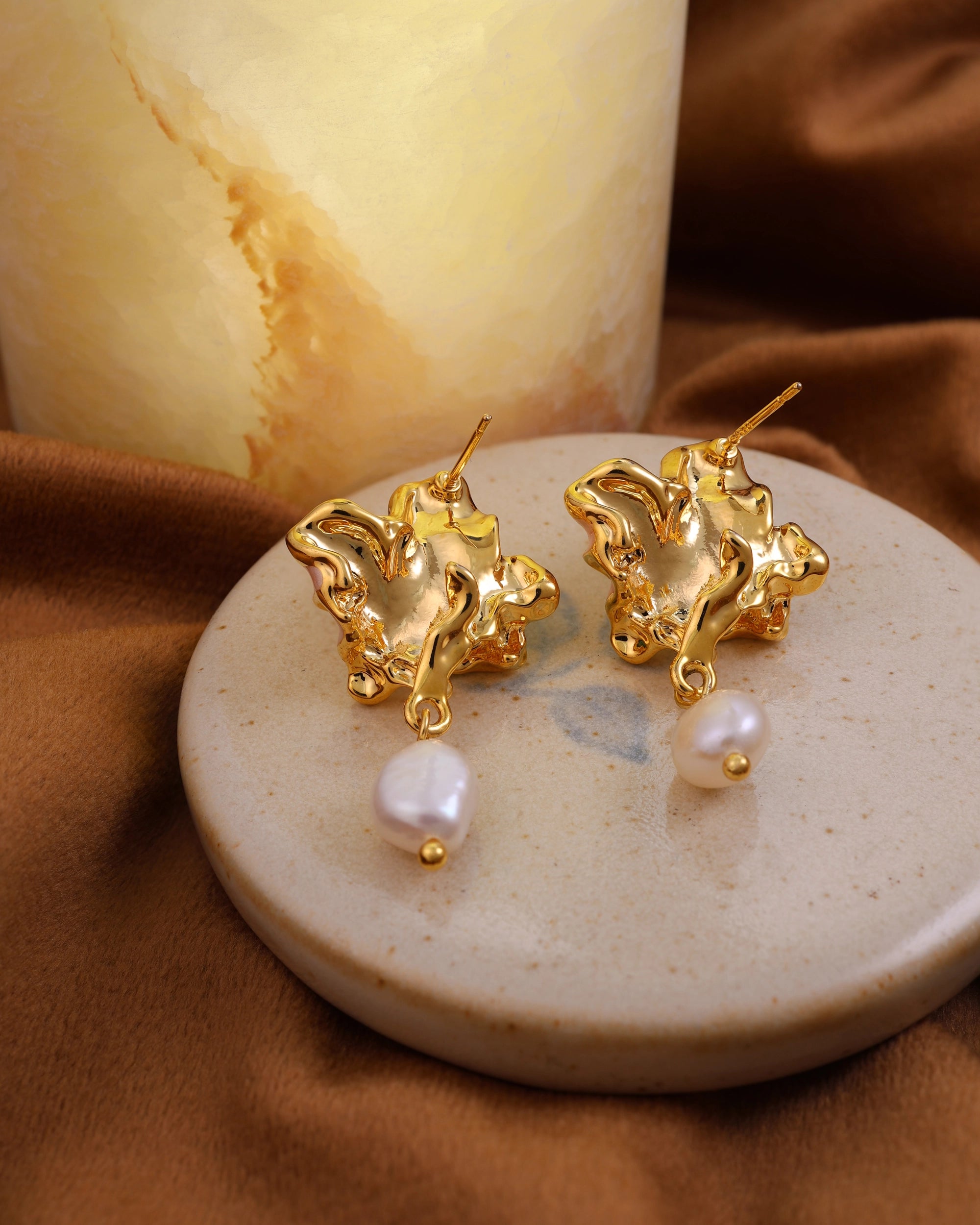 Origami Pearl Dangle - Blue