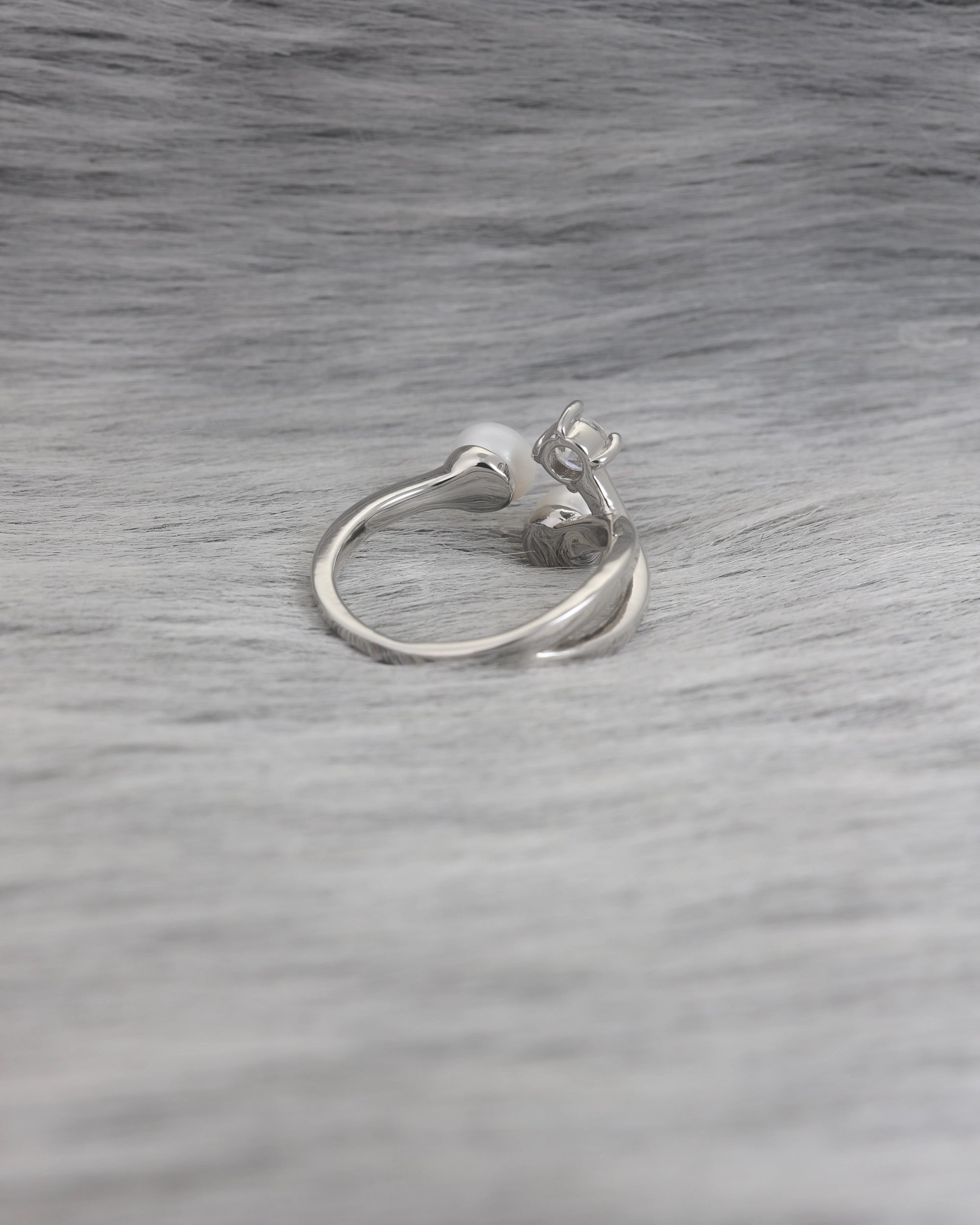 Dual Pearl with Zircon (Silver) - Adjustable Ring