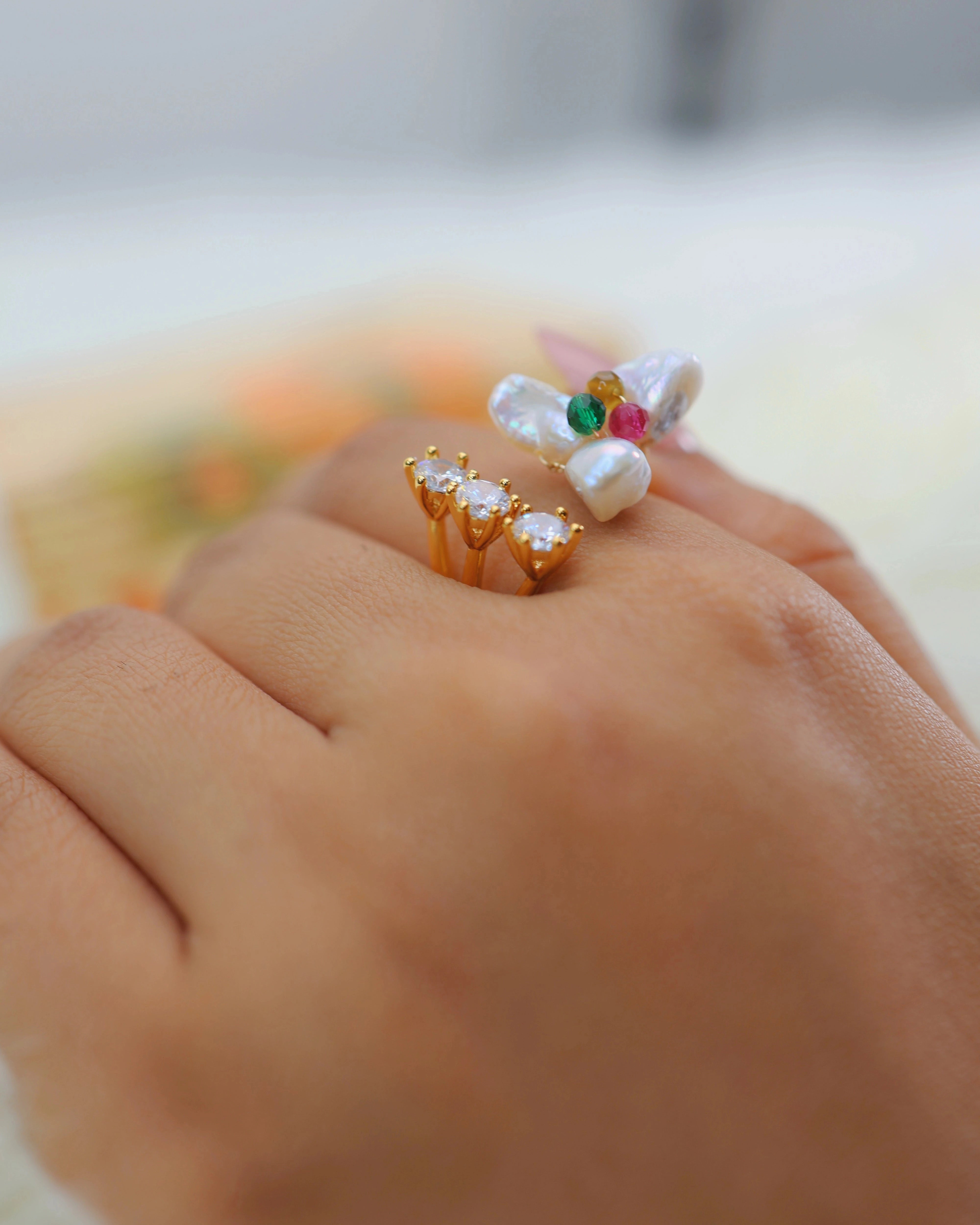 Pearl bouquet with Zircon