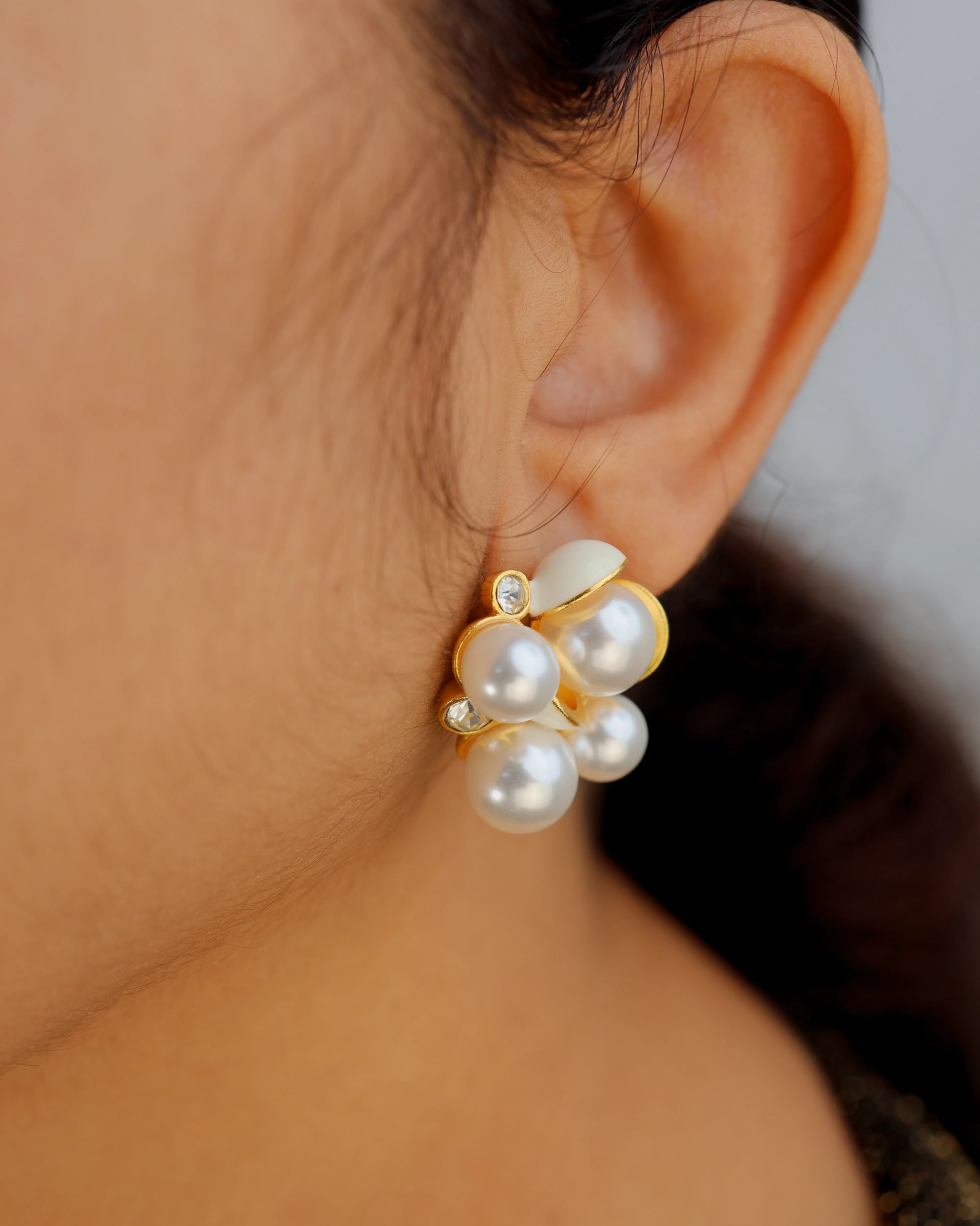 Pearl bouquet Ear Stud