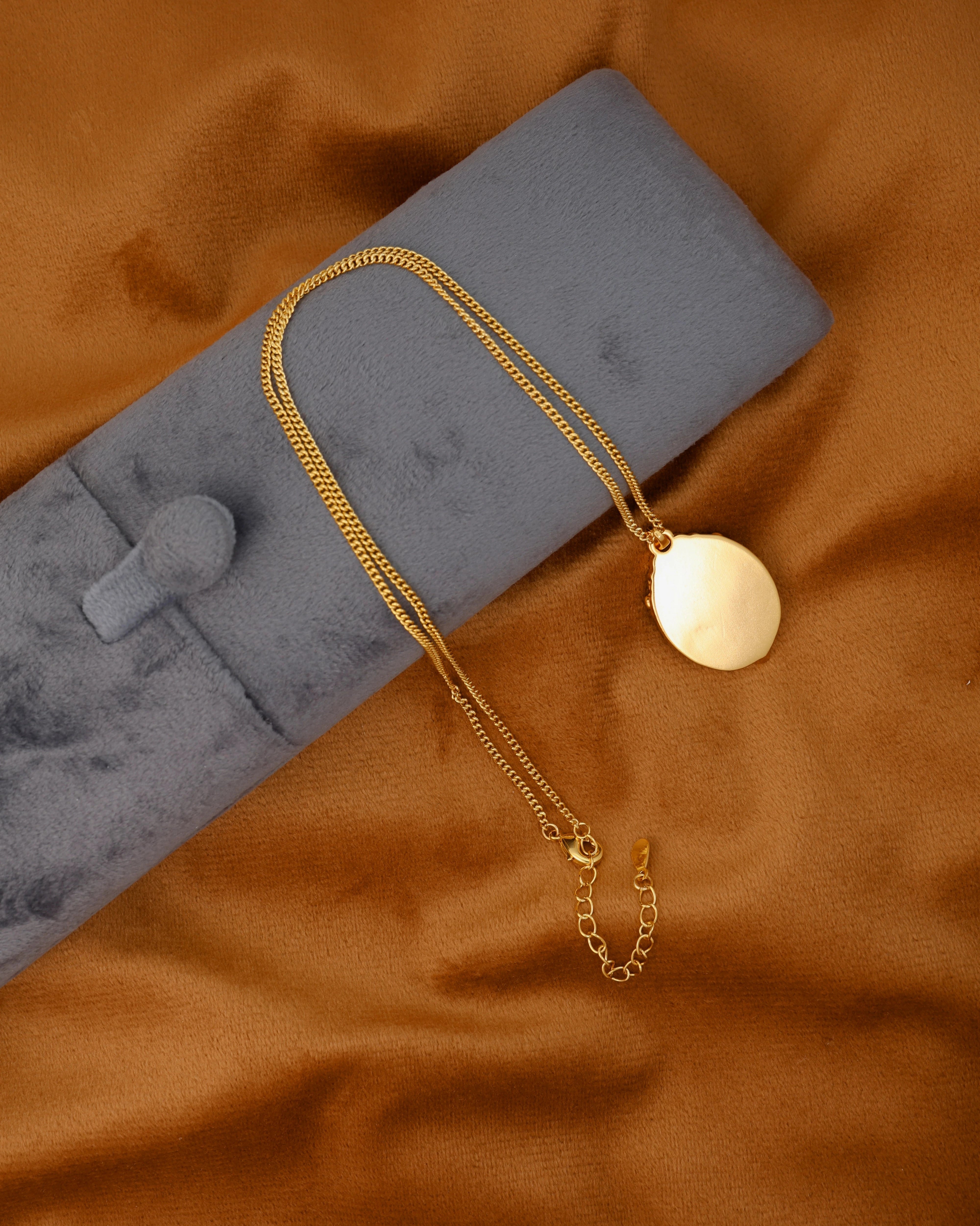 Pink Pearl Pendant with Chain