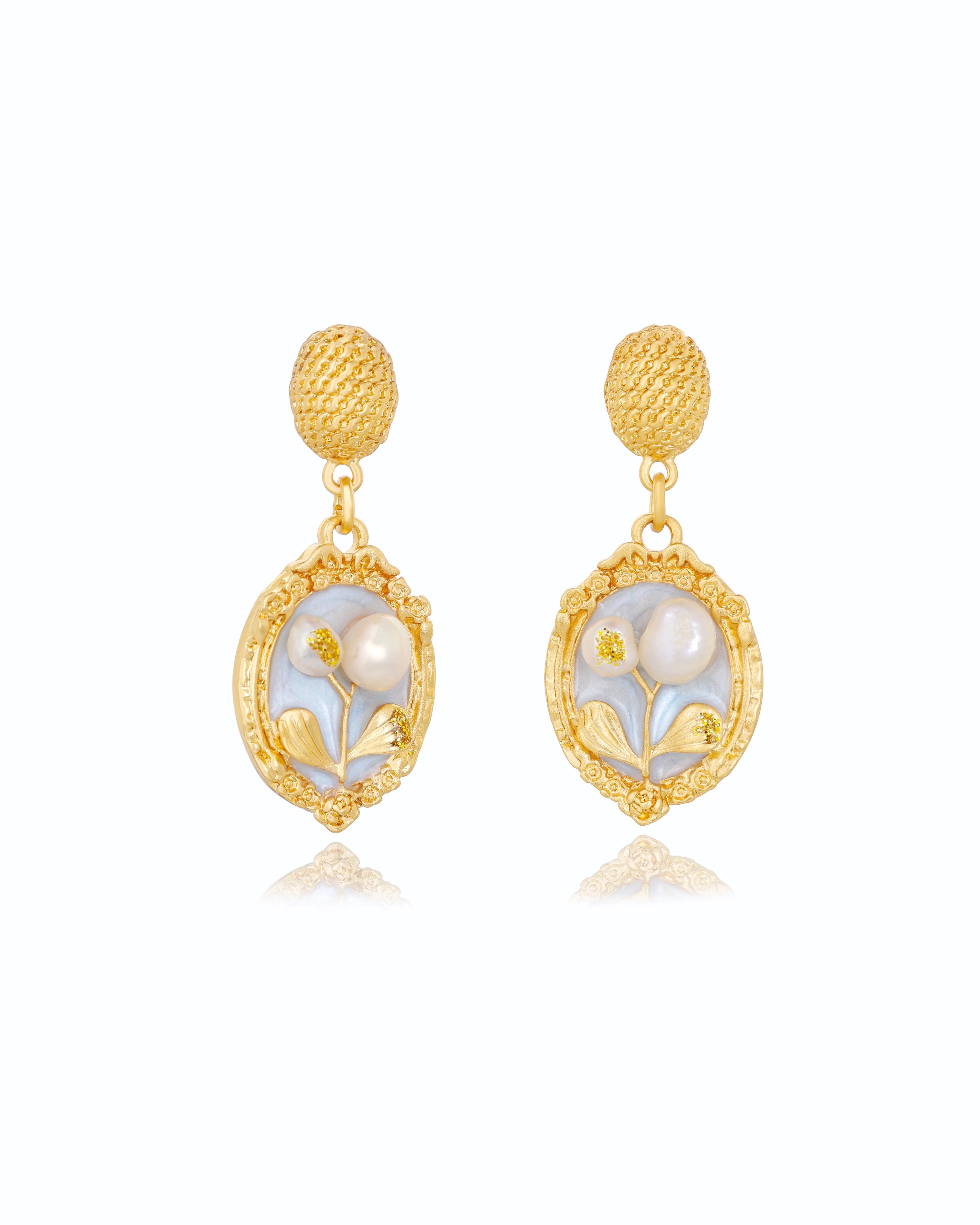 Renaissance Light Blue Pearl Dangle
