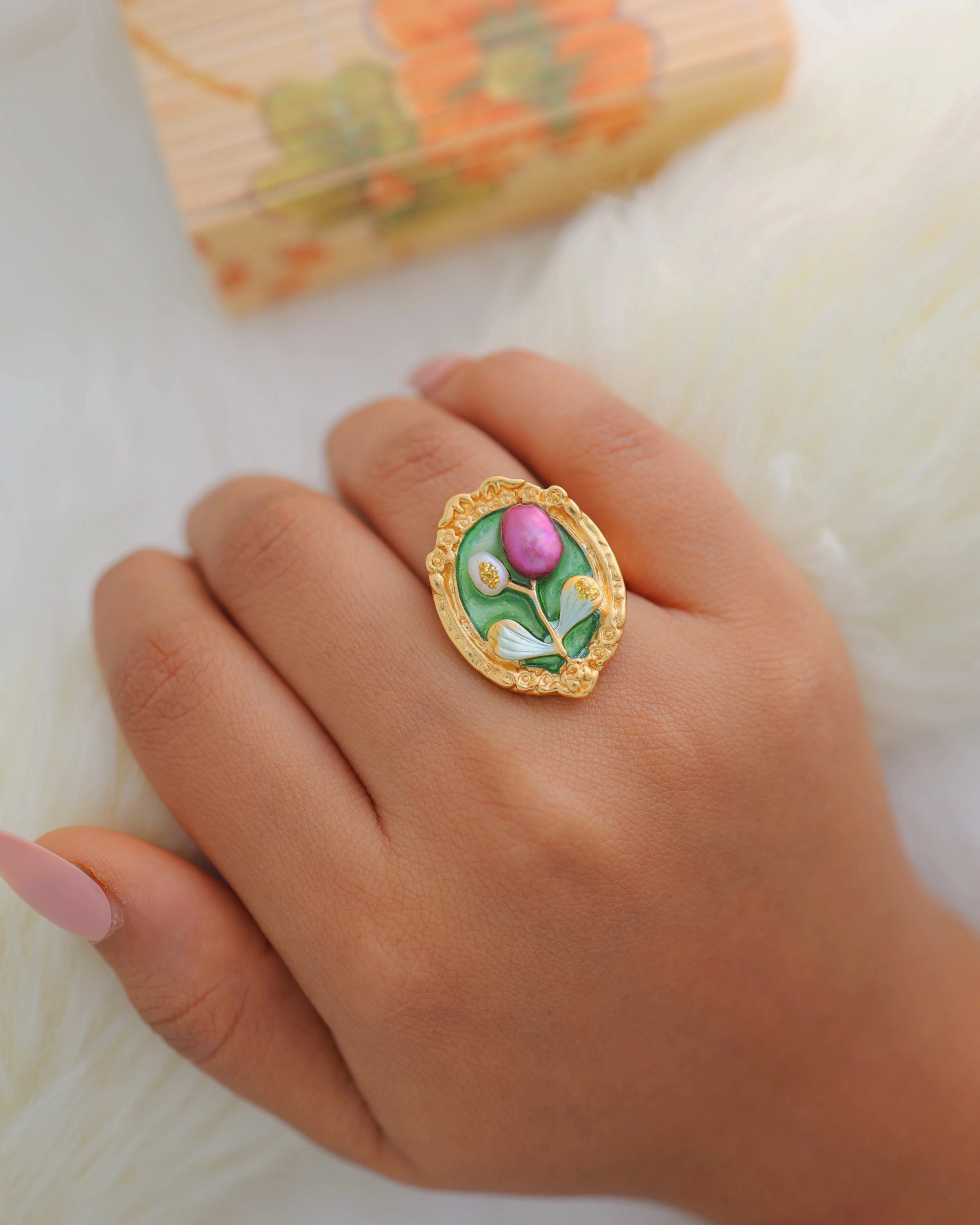 Renaissance Majenta Pearl Ring
