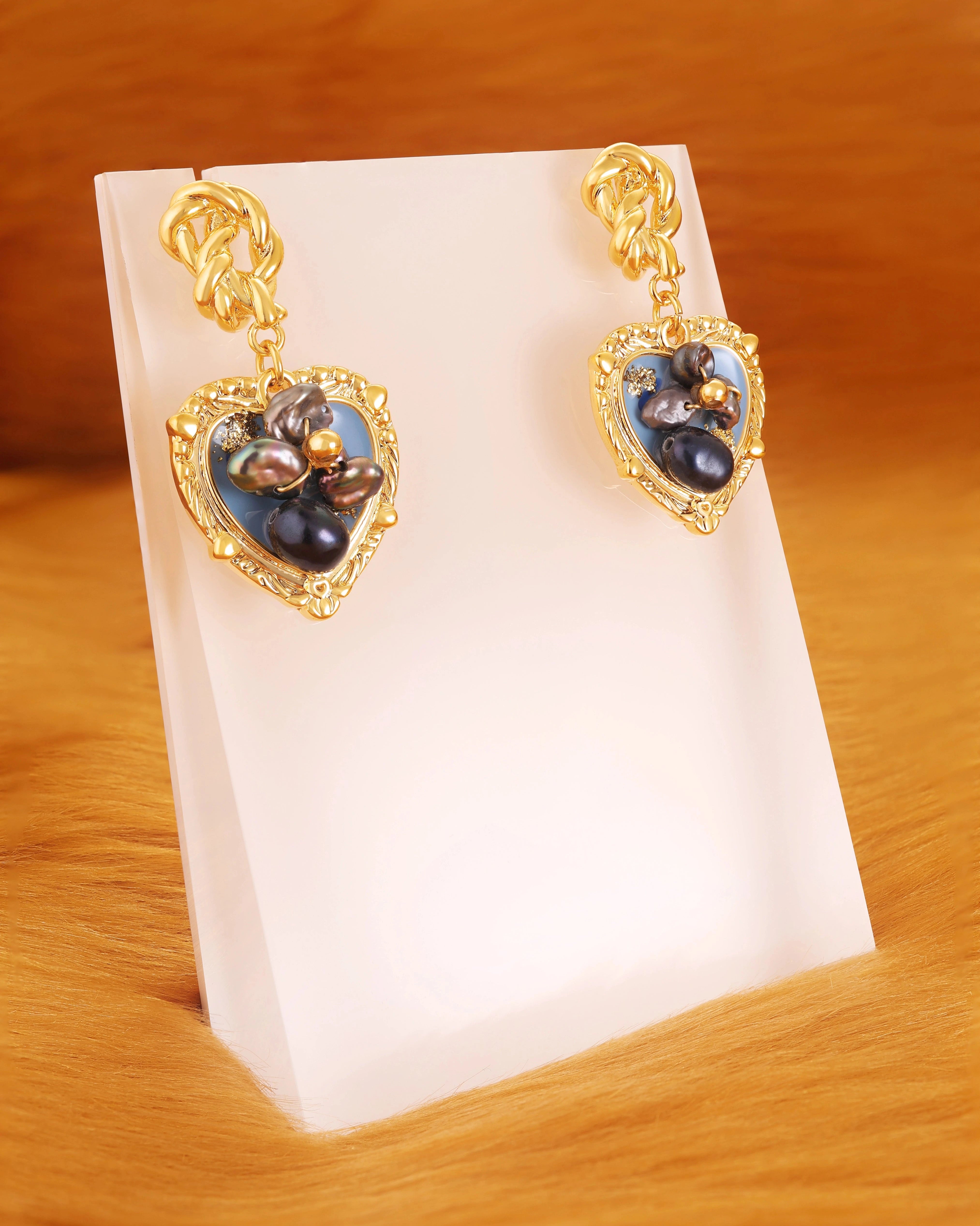 Renaissance Heart Blue Pearl Dangle