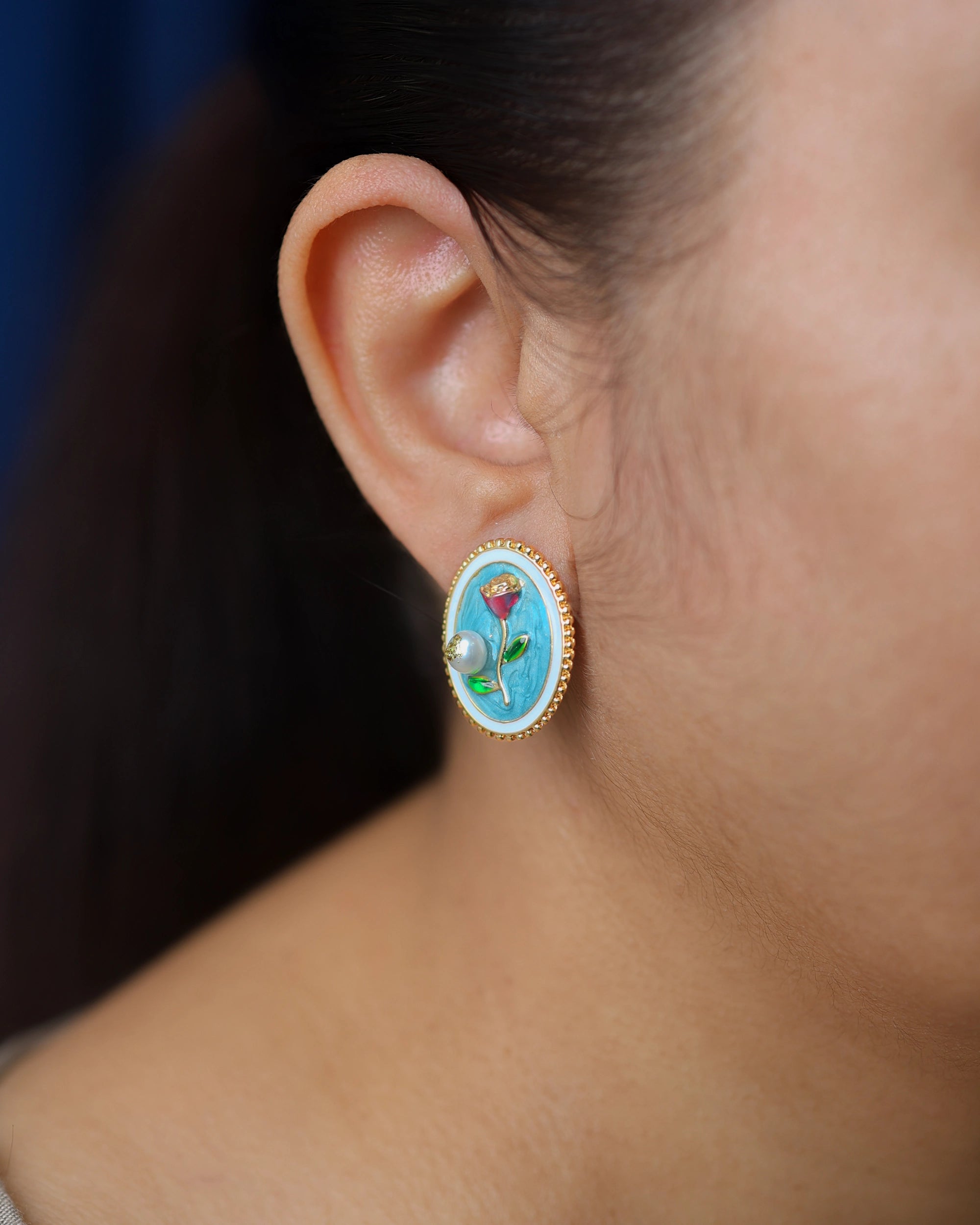 Rose on Sky Pearl Ear Studs