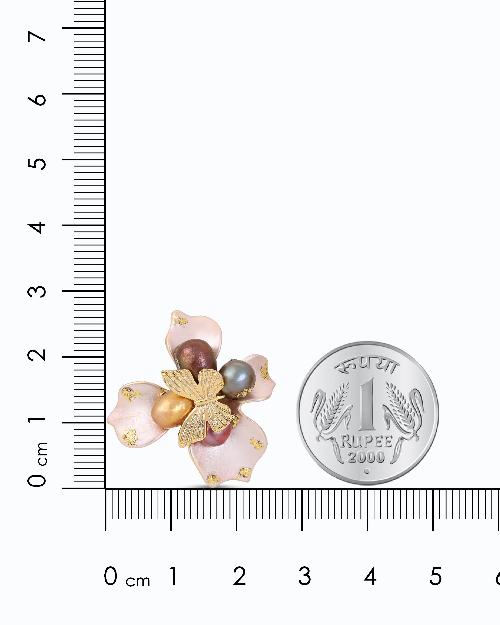 Vibrant Pearl Bloom Ear Studs
