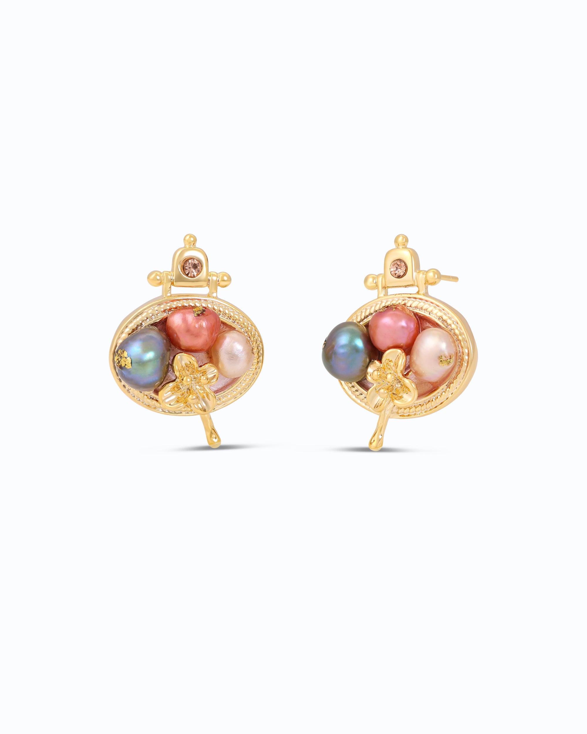 Ternate Tulip Pearl Ear Studs