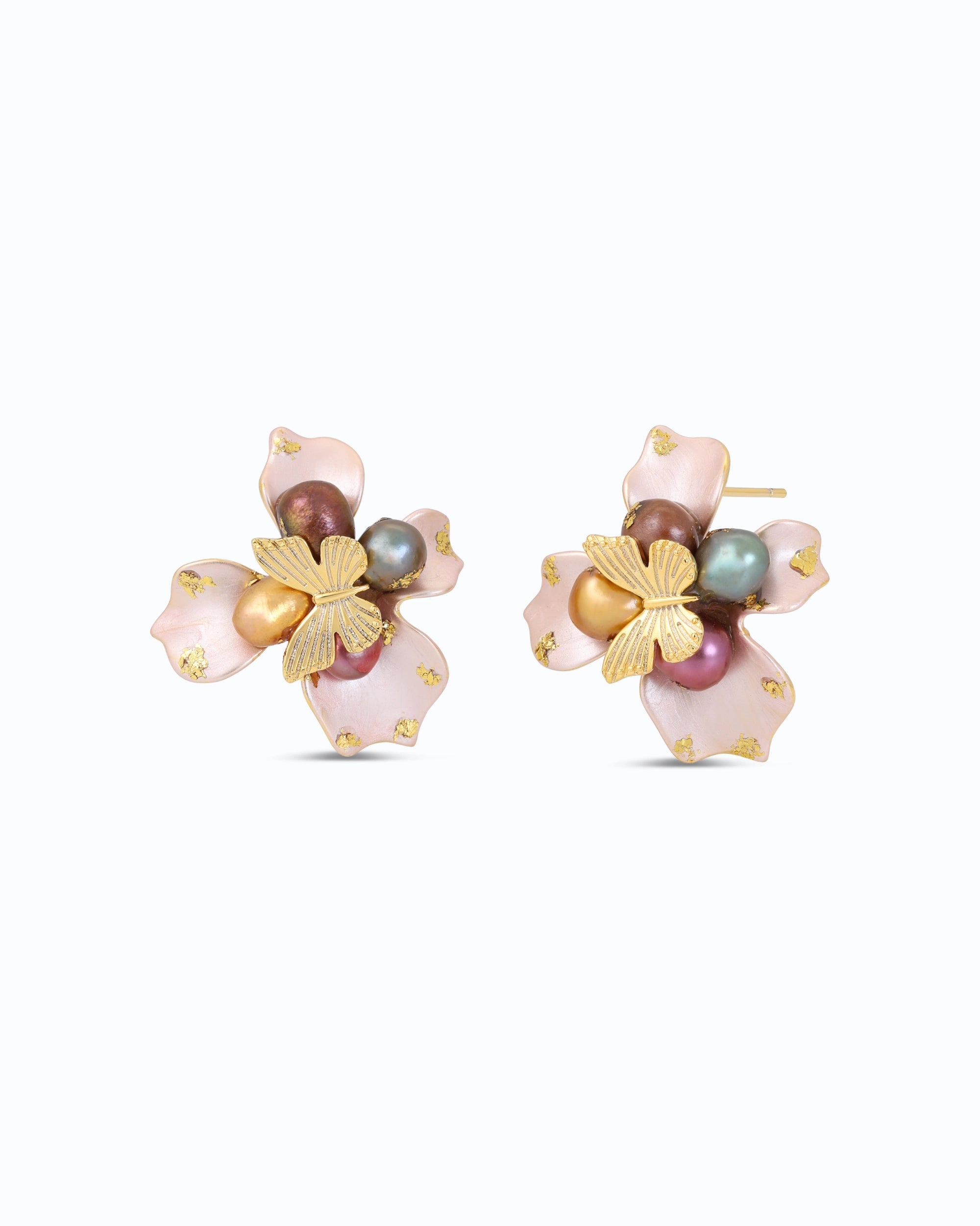 Vibrant Pearl Bloom Ear Studs