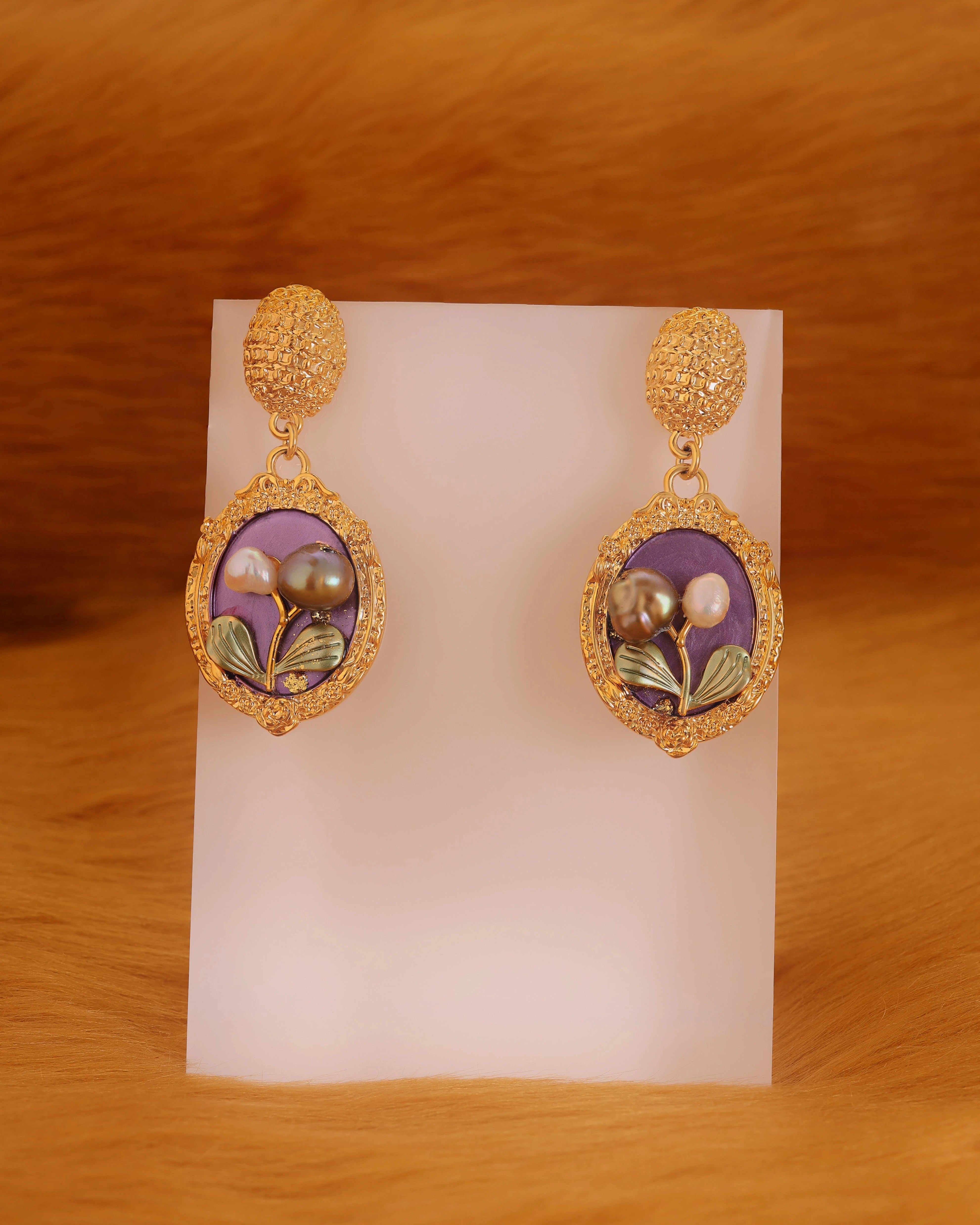 Renaissance Purple (Oval) Pearl Dangle