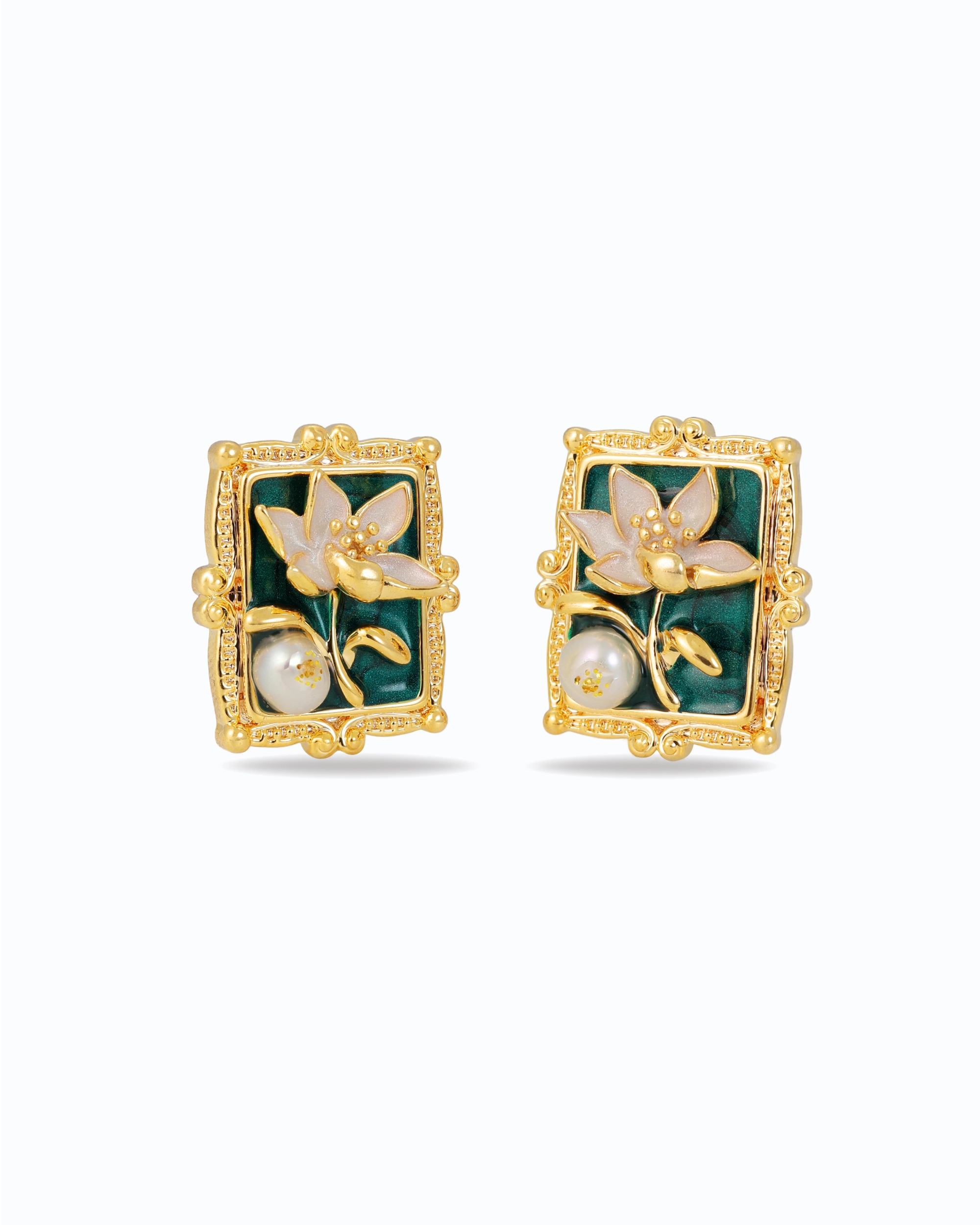 Bloom Portrait Pearl Ear Studs - Emerald