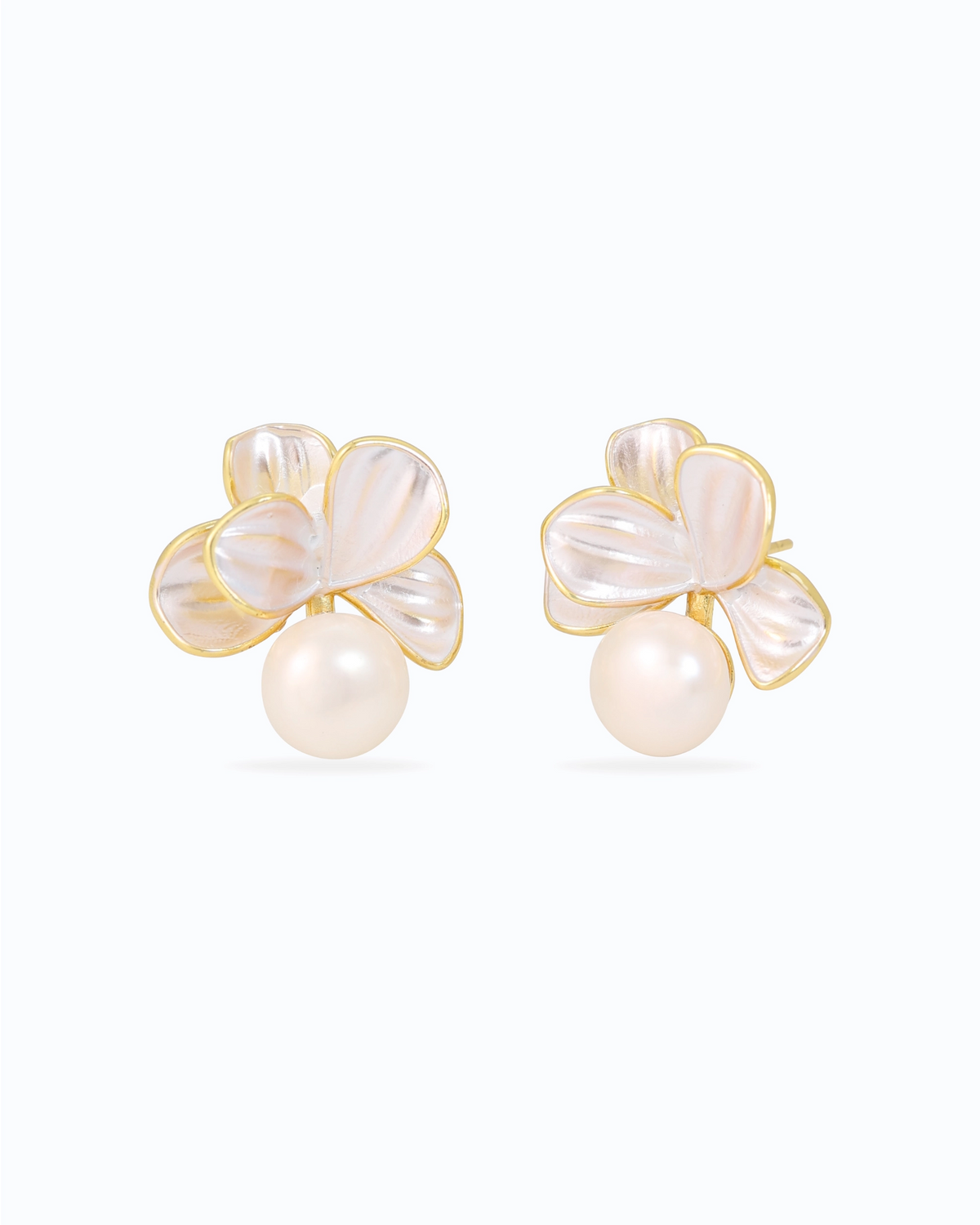 Elaria Floral Pearl Earrings