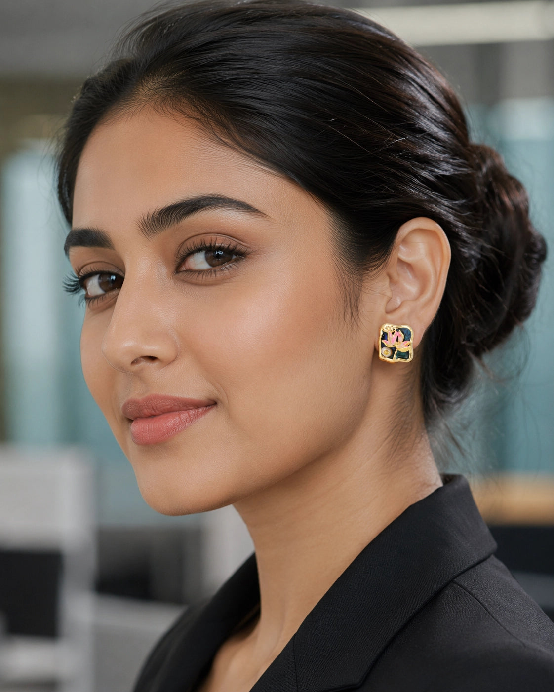 Midnight Lotus Pearl Ear Studs
