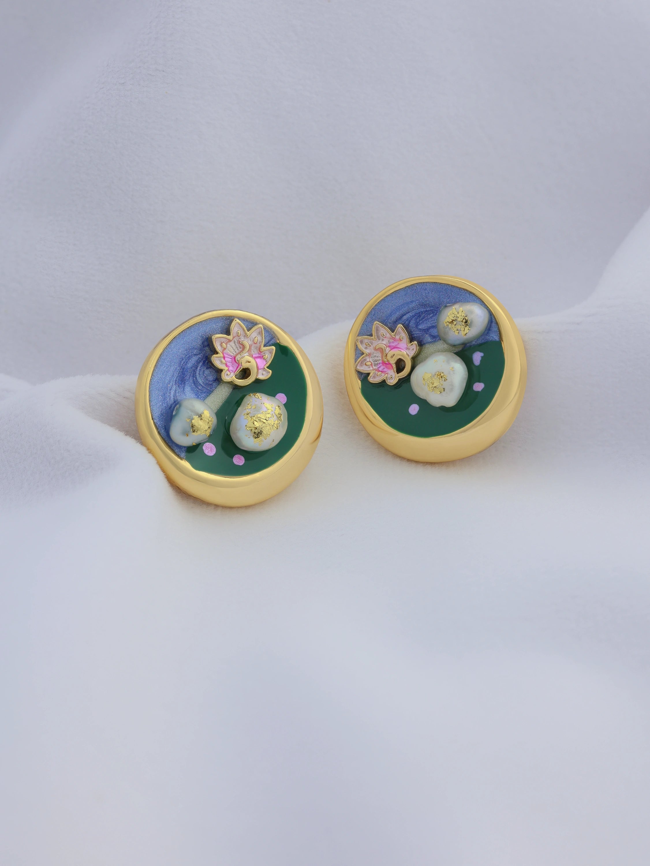 Lotus in Lake Pearl Ear Studs