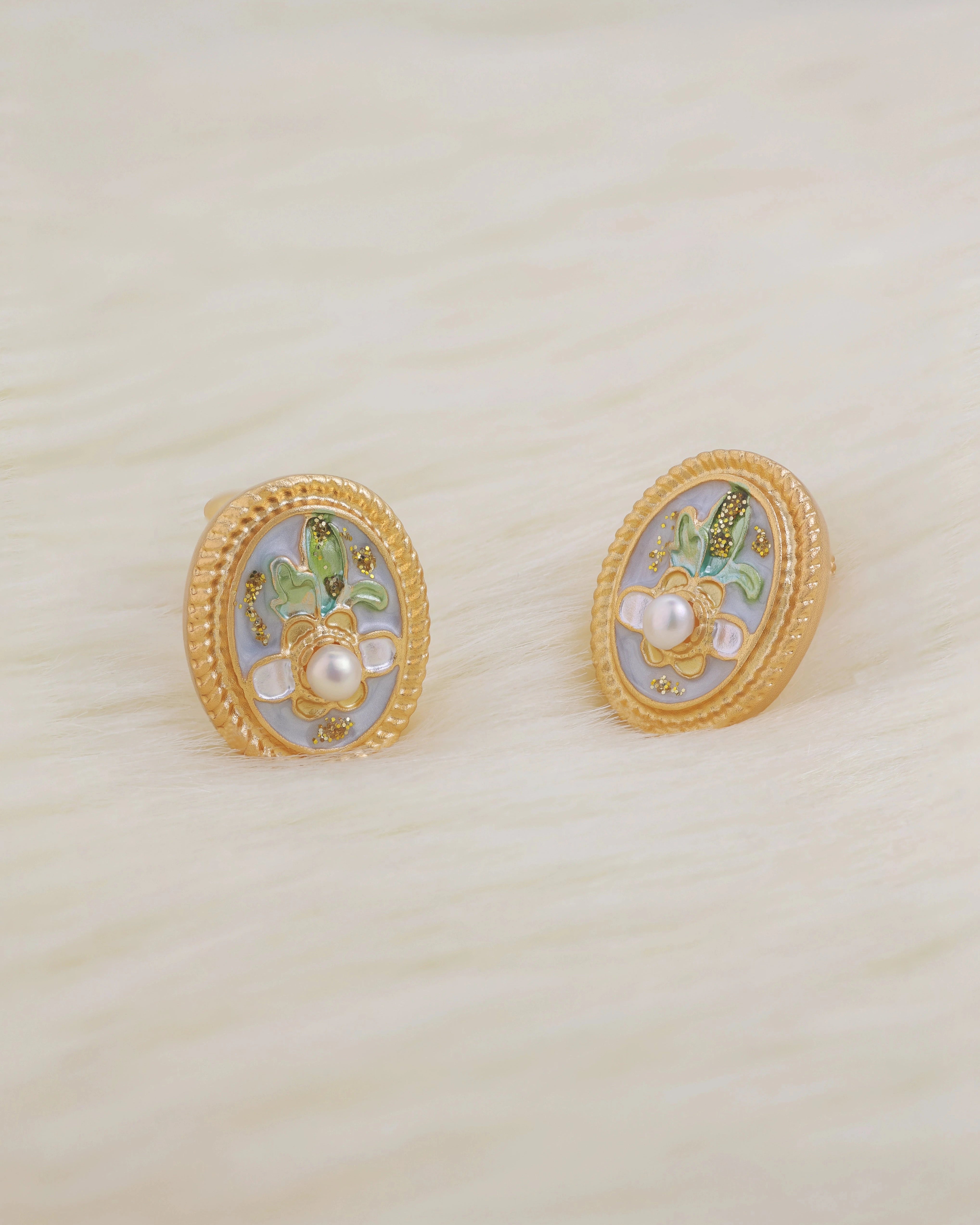 Oval Blue Pearl Stud Earrings – 18K Gold Plated | Flawnt 