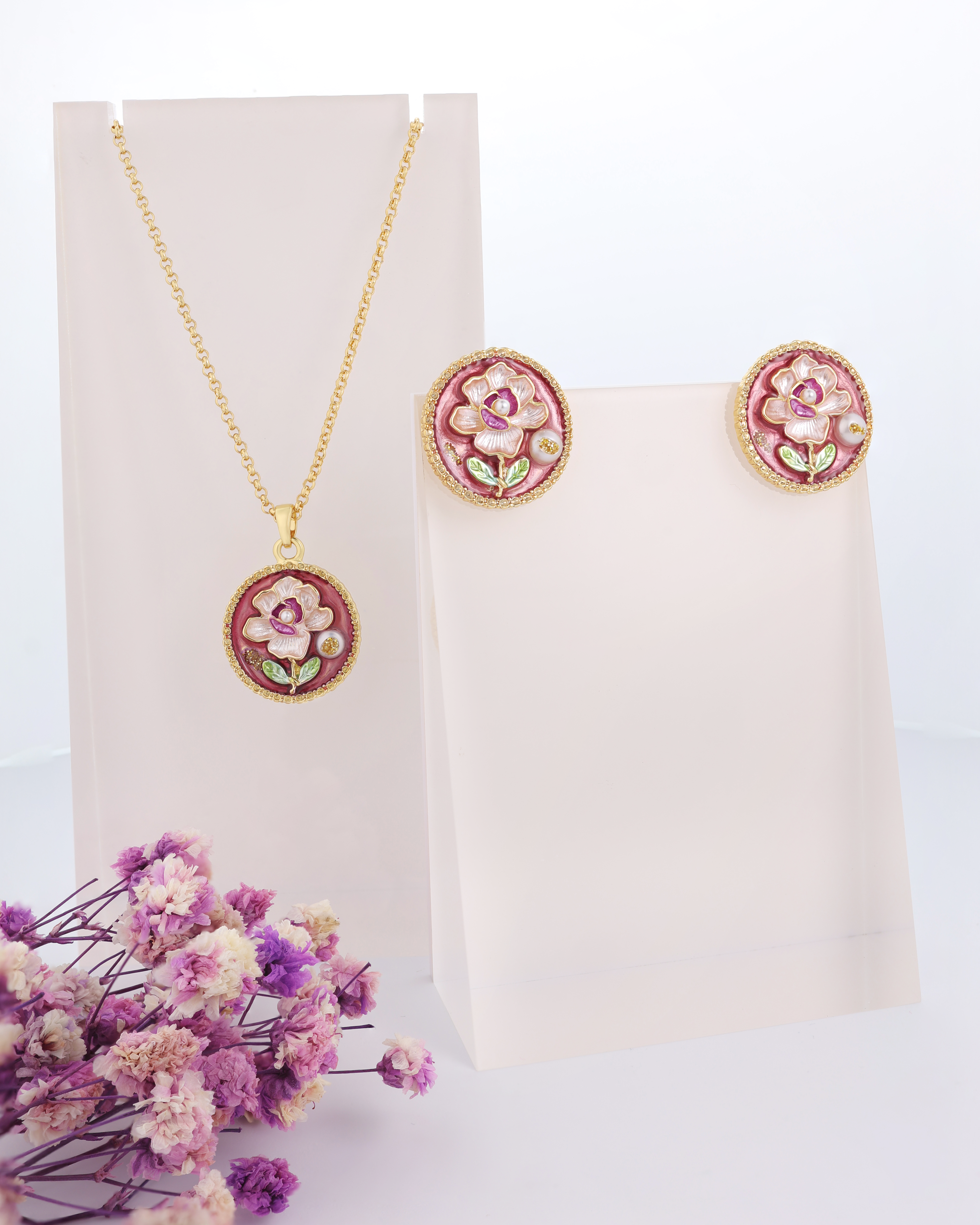 Blackcurrant Circle Pendant Set | Freshwater Pearl & 18K Gold Plated
