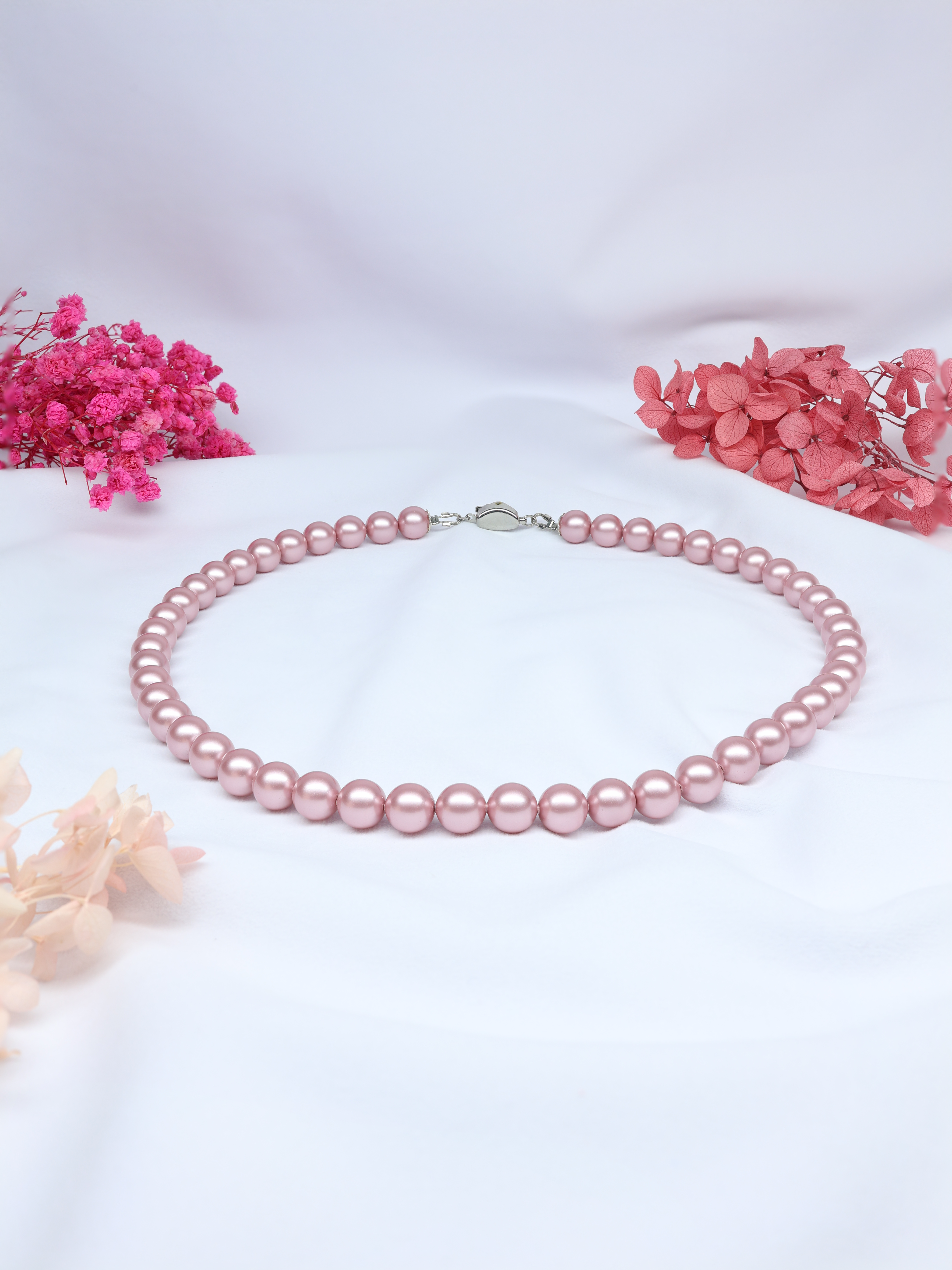 Elegant European Powder Rose Pearl Necklace