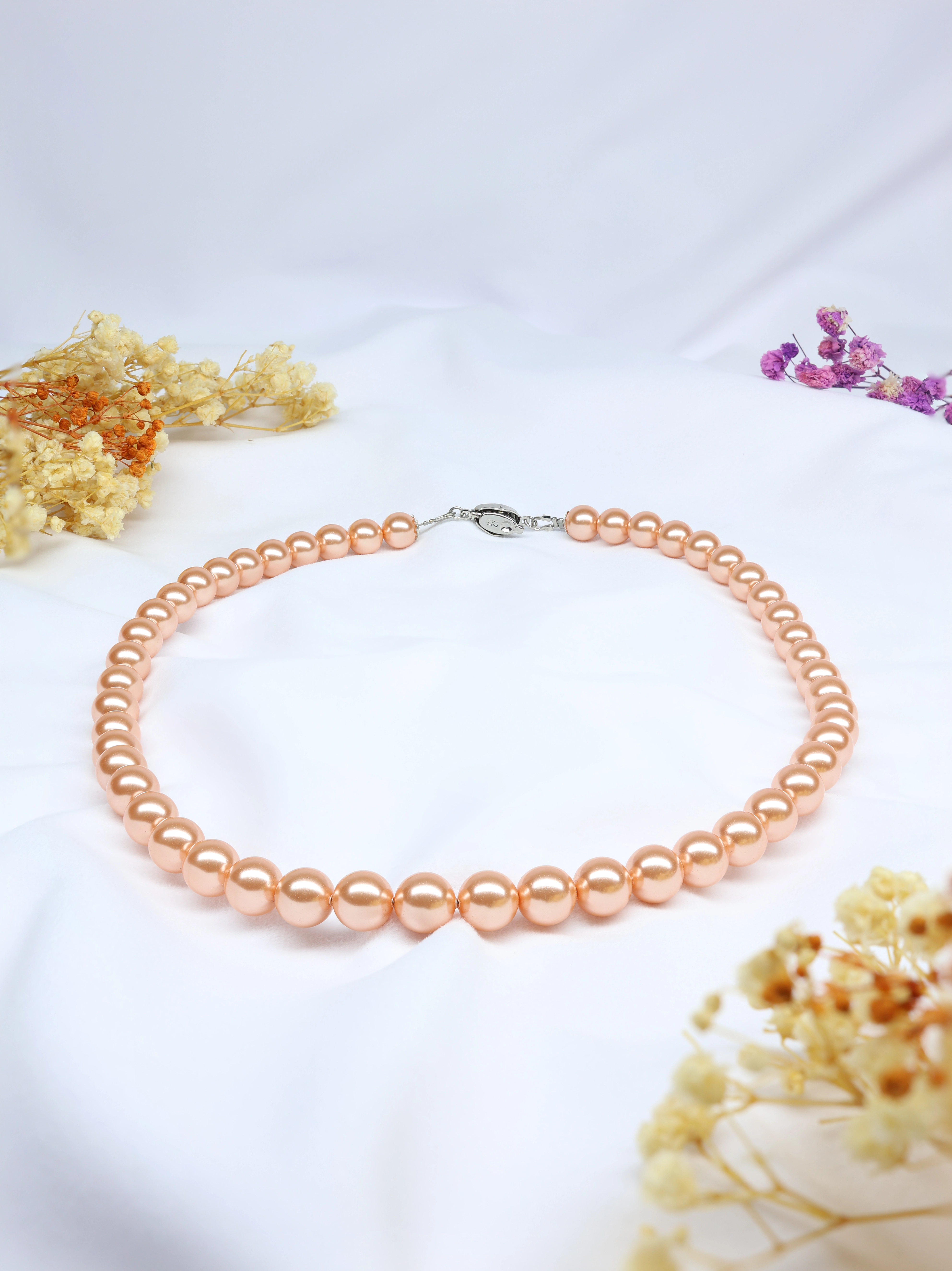 Elegant European Rose Peach Pearl Necklace