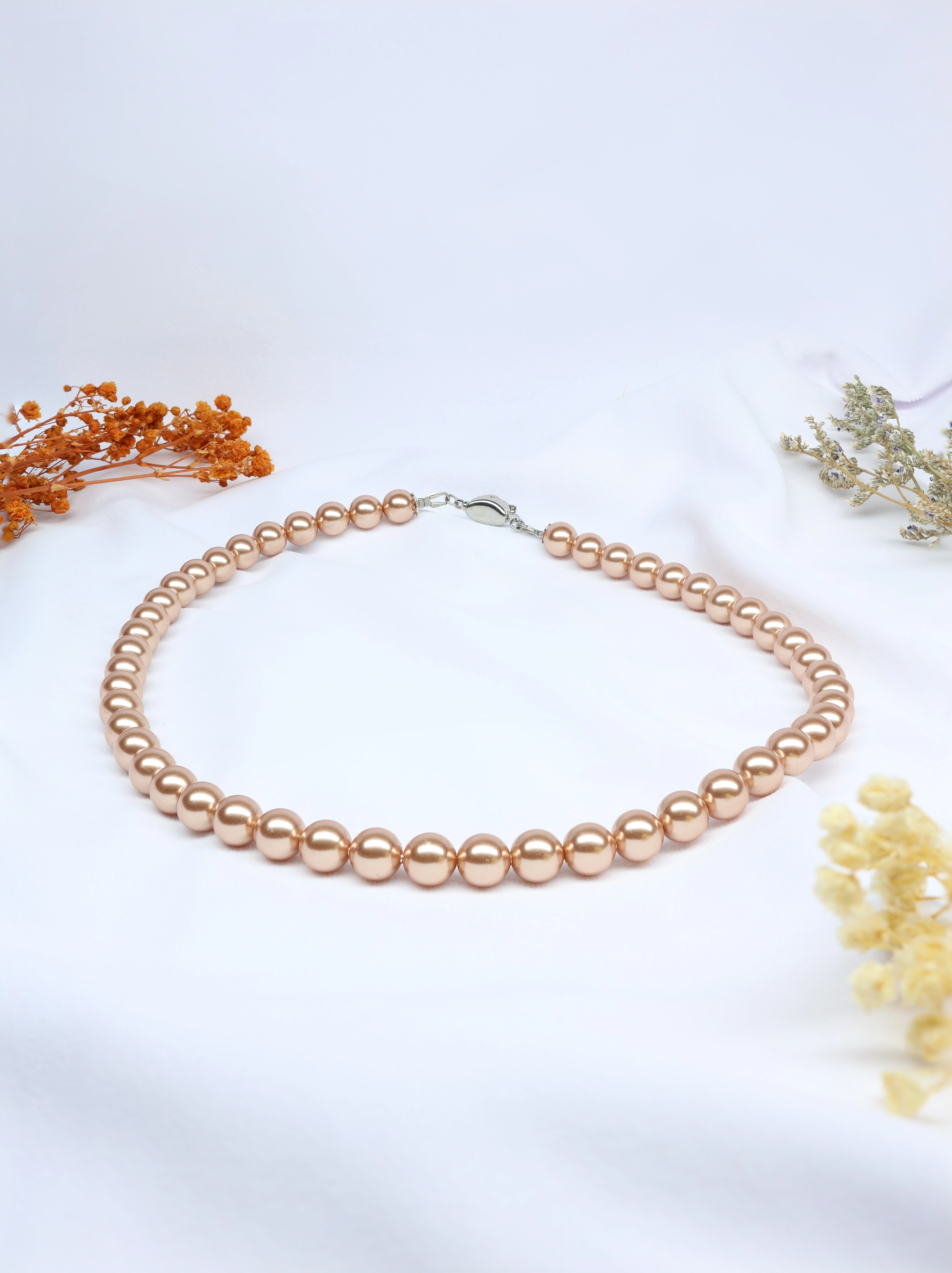 Elegant European Rose Gold Pearl Necklace