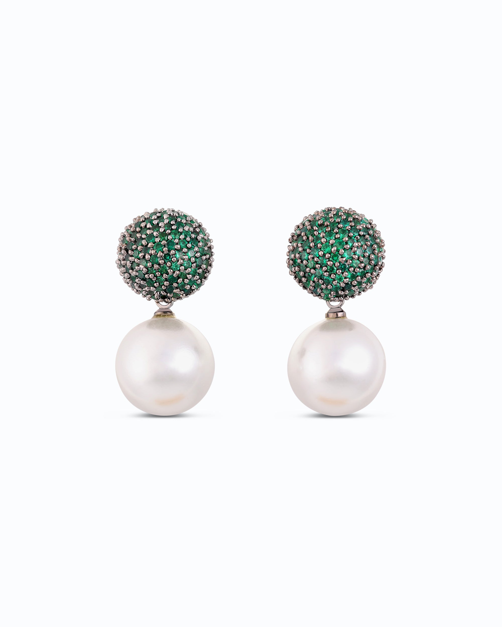 Victorian Platted Pearl Dangle (Green)
