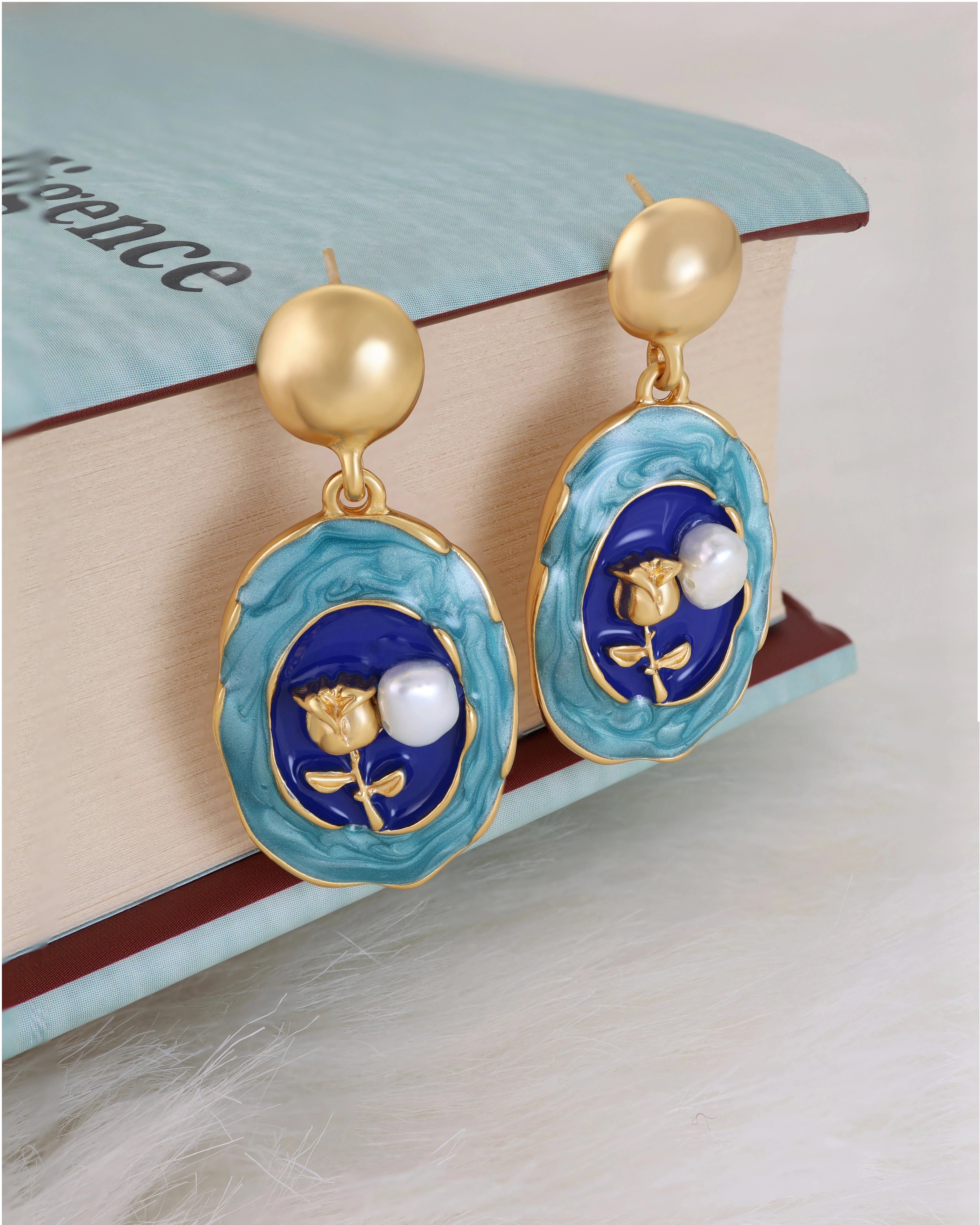 Pearl n Roses Dangle (Blue)