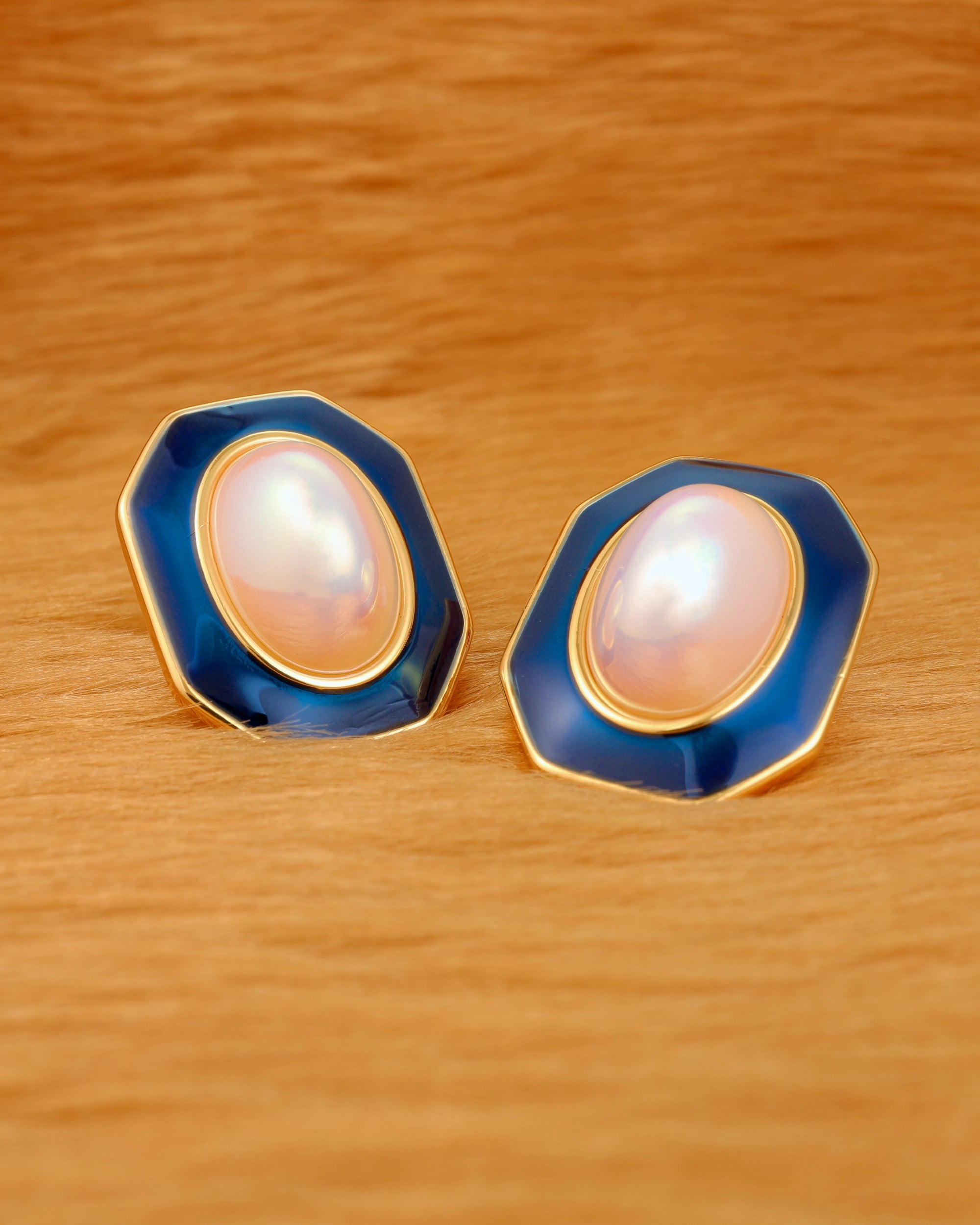 Deep Blue Shijia Pearl Ear Studs