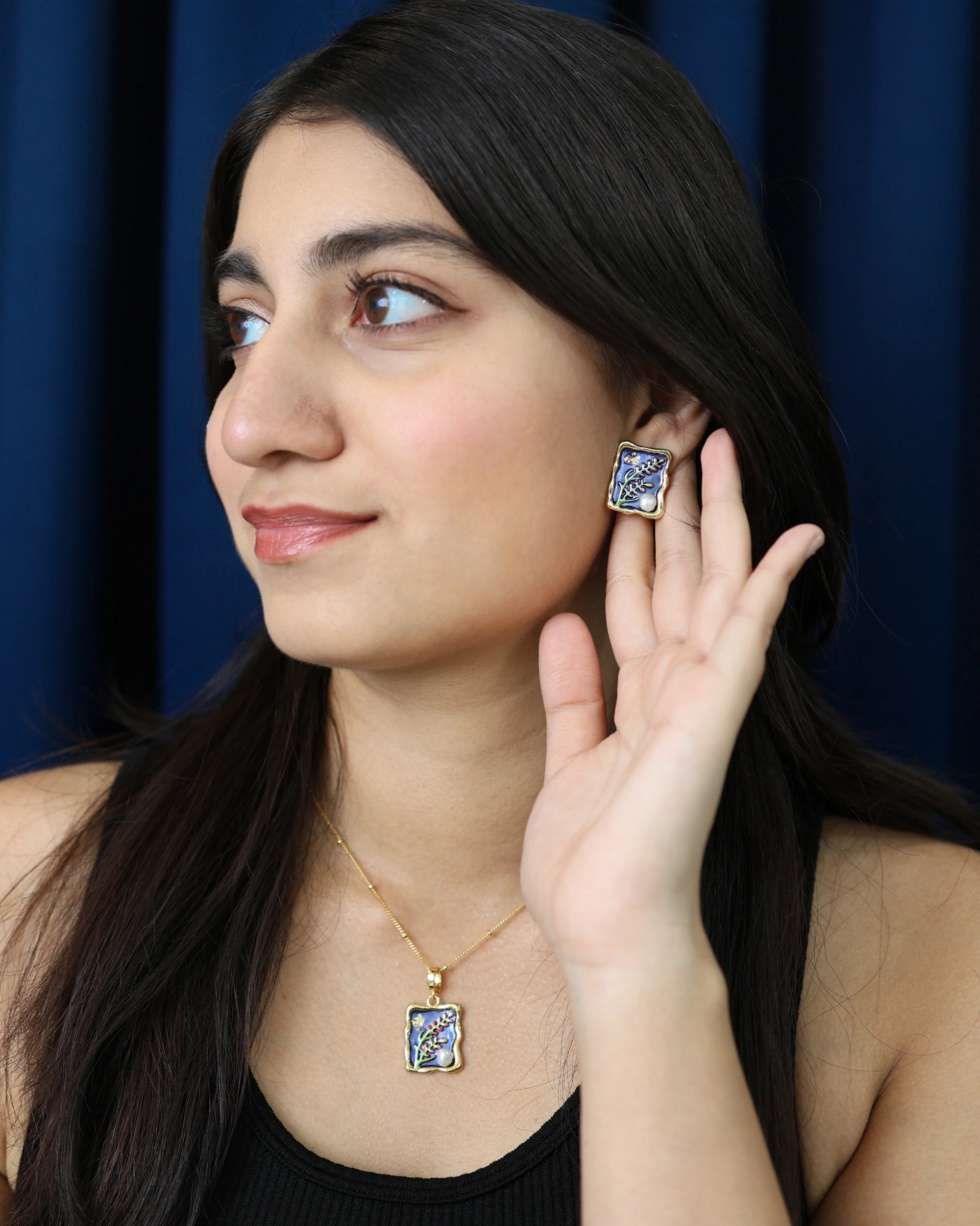 Fern in Blue Pearl Pendant Set hover