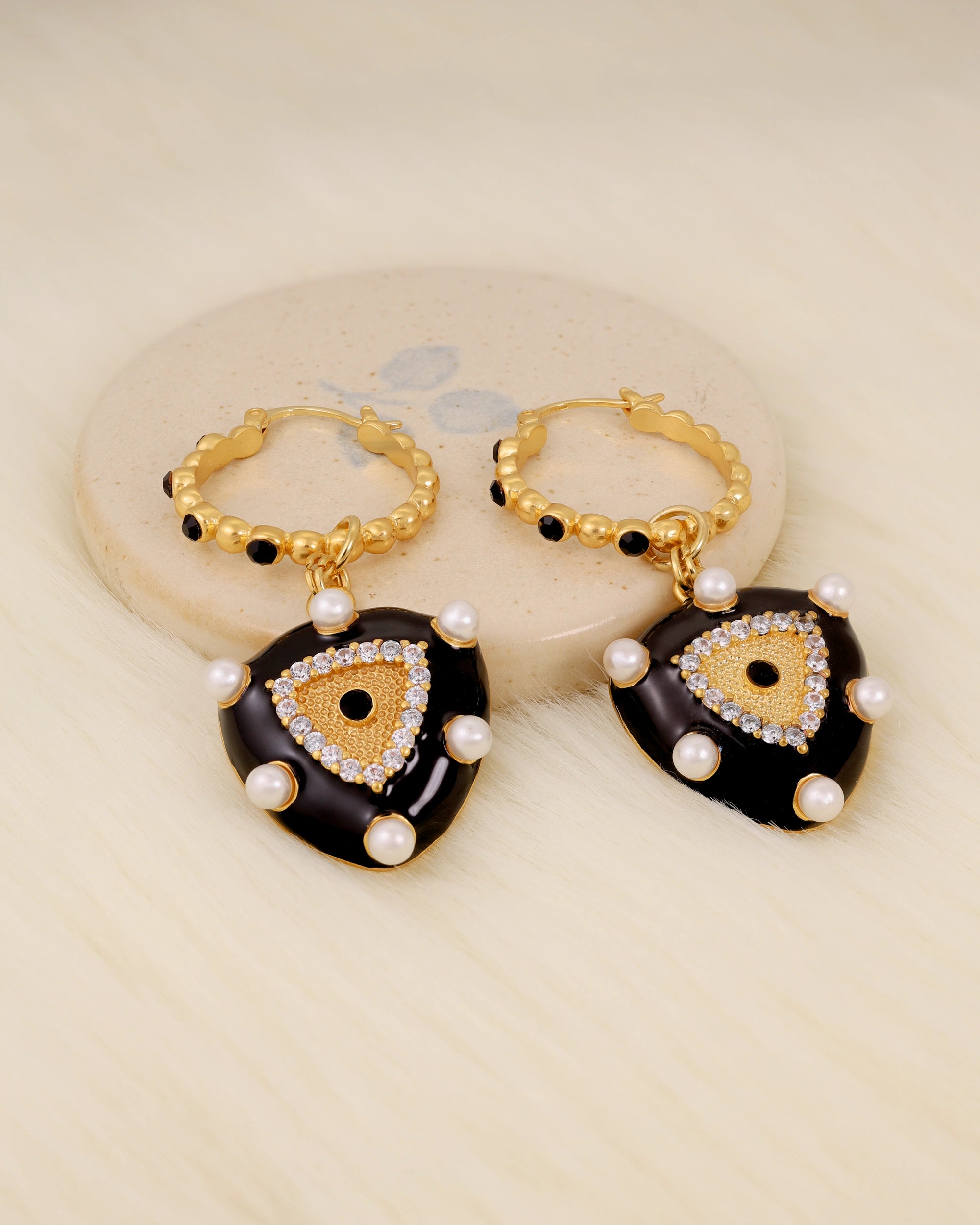 Hearth Pearl Bali Dangle - Black